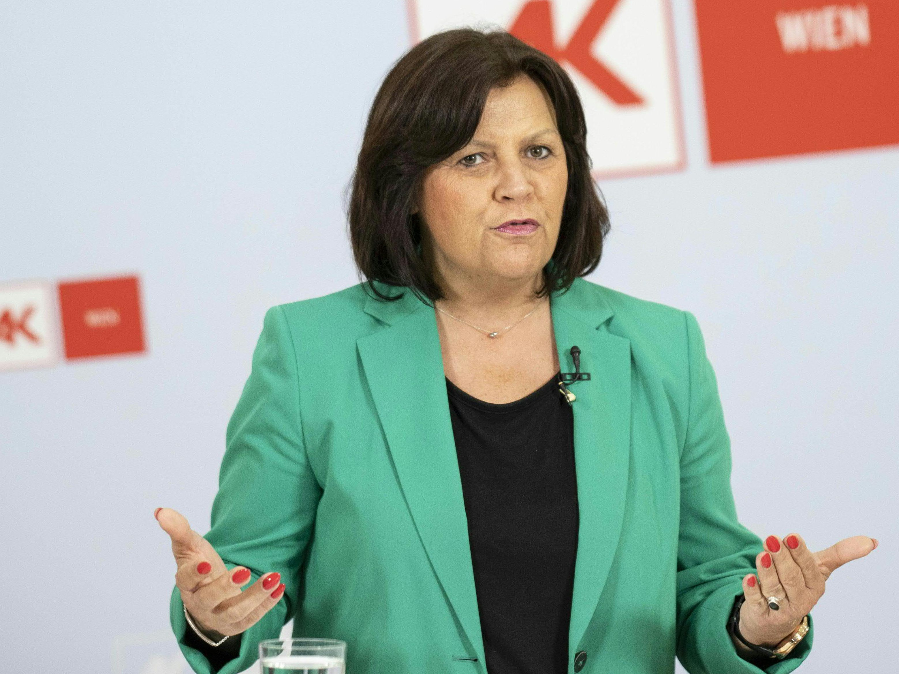 AK-Präsidentin Renate Anderl fordert eine Entlastung von Frauen.