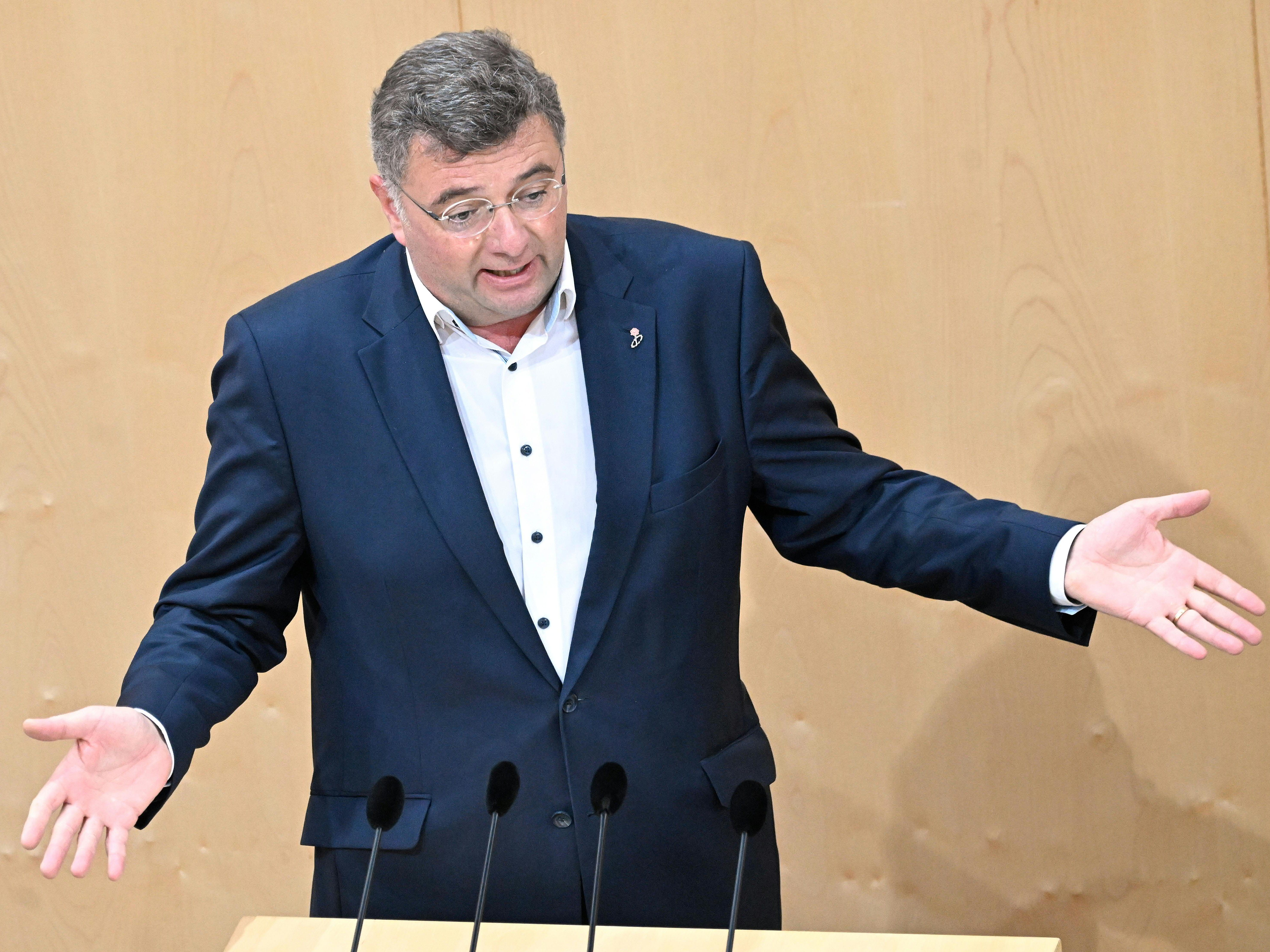 Thema AMS-Budget: Kritik kommt von der SPÖ.