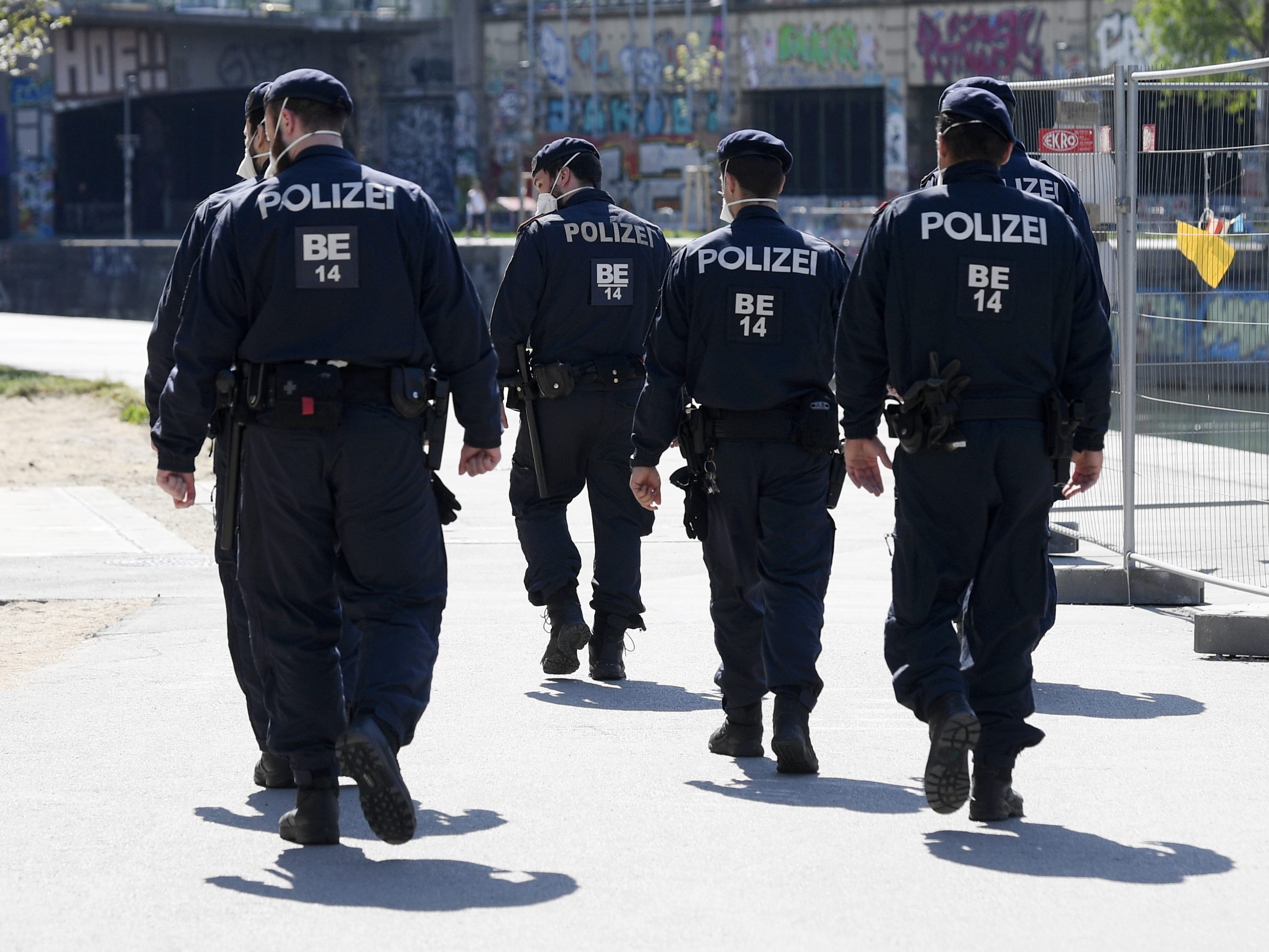 Am Wiener Donaukanal kam es zu einem brutalen Raubüberfall. Am Wiener Donaukanal kam es zu einem brutalen Raubüberfall.