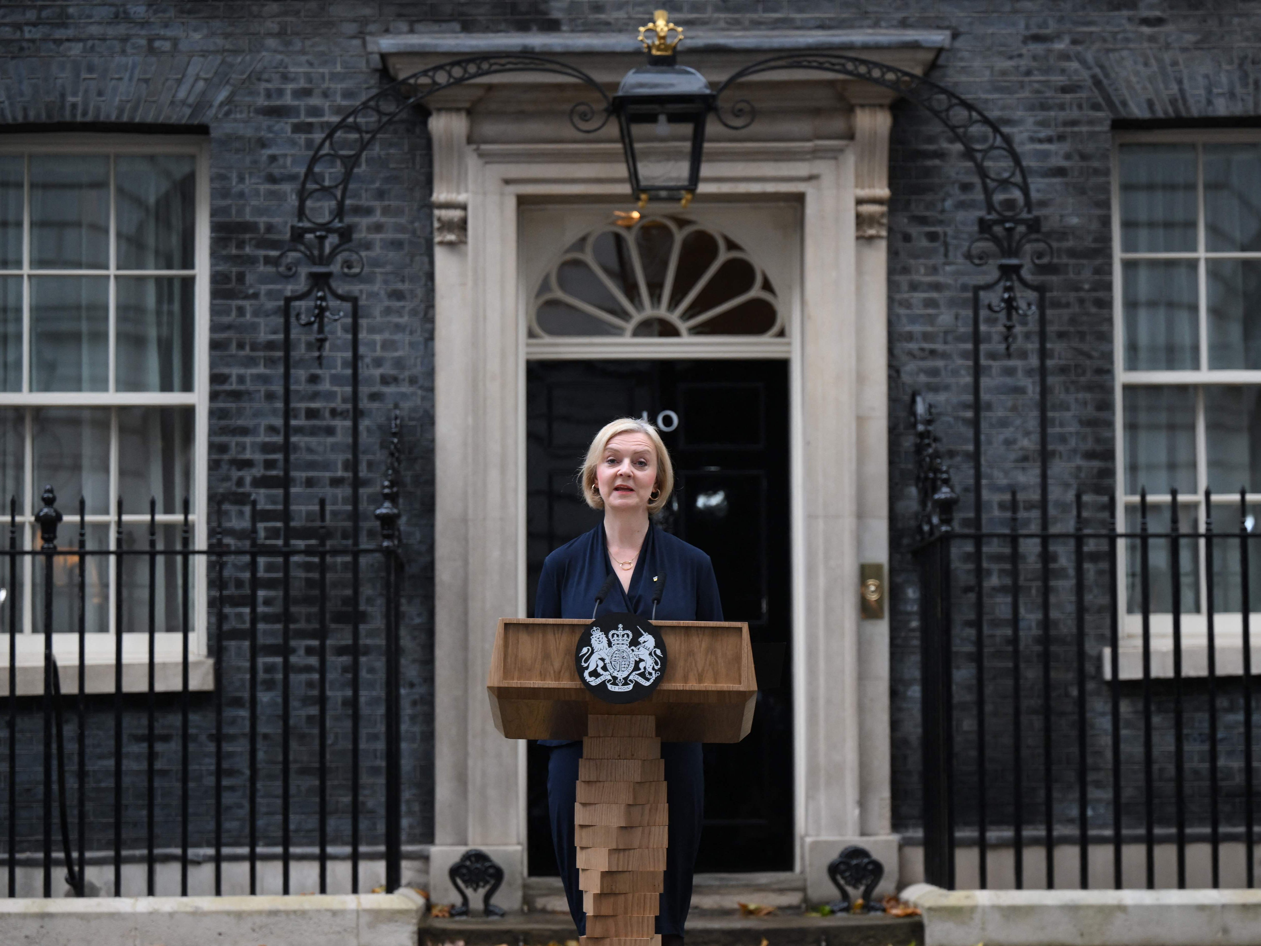 Liz Truss war nicht lange Großbritanniens Premierministerin, bis sie ihren Rücktritt ankündigte. Liz Truss war nicht lange Großbritanniens Premierministerin, bis sie ihren Rücktritt ankündigte.