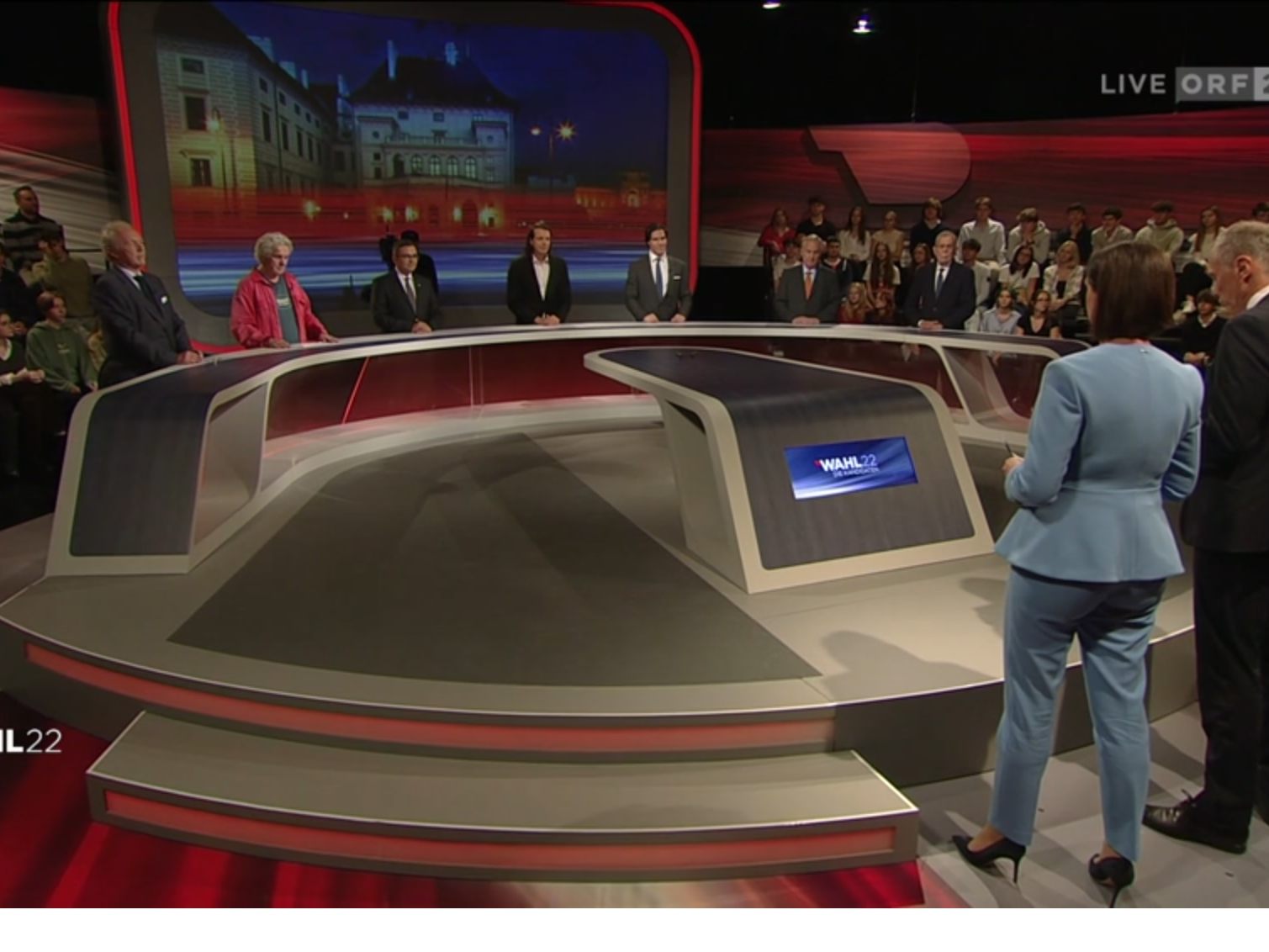 Bei der ORF-Elefantenrunde absolvierten die BP-Kandidaten Einzel-Interviews und Wahlreden. Bei der ORF-Elefantenrunde absolvierten die BP-Kandidaten Einzel-Interviews und Wahlreden.