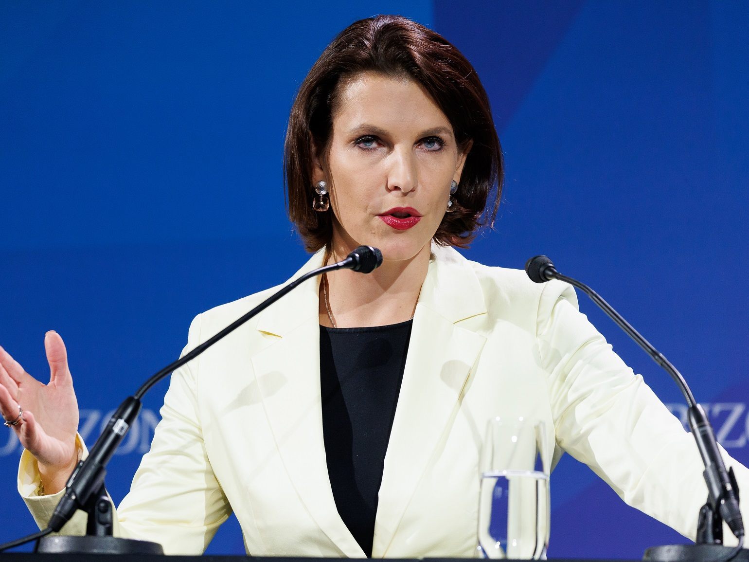 Ist für einen harten Kurs: Karoline Edtstadler. Ist für einen harten Kurs: Karoline Edtstadler.
