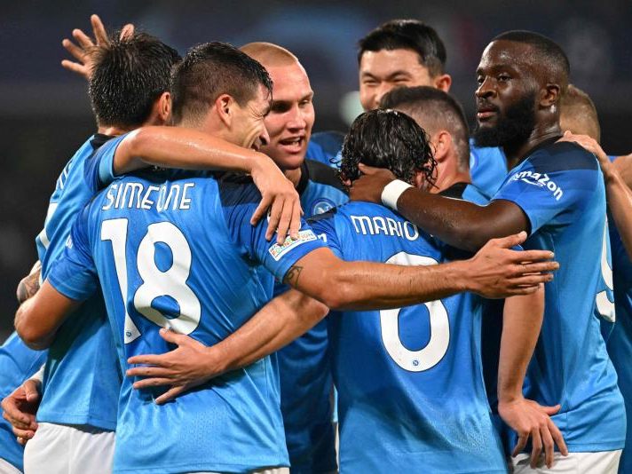 Napoli bleibt souverän