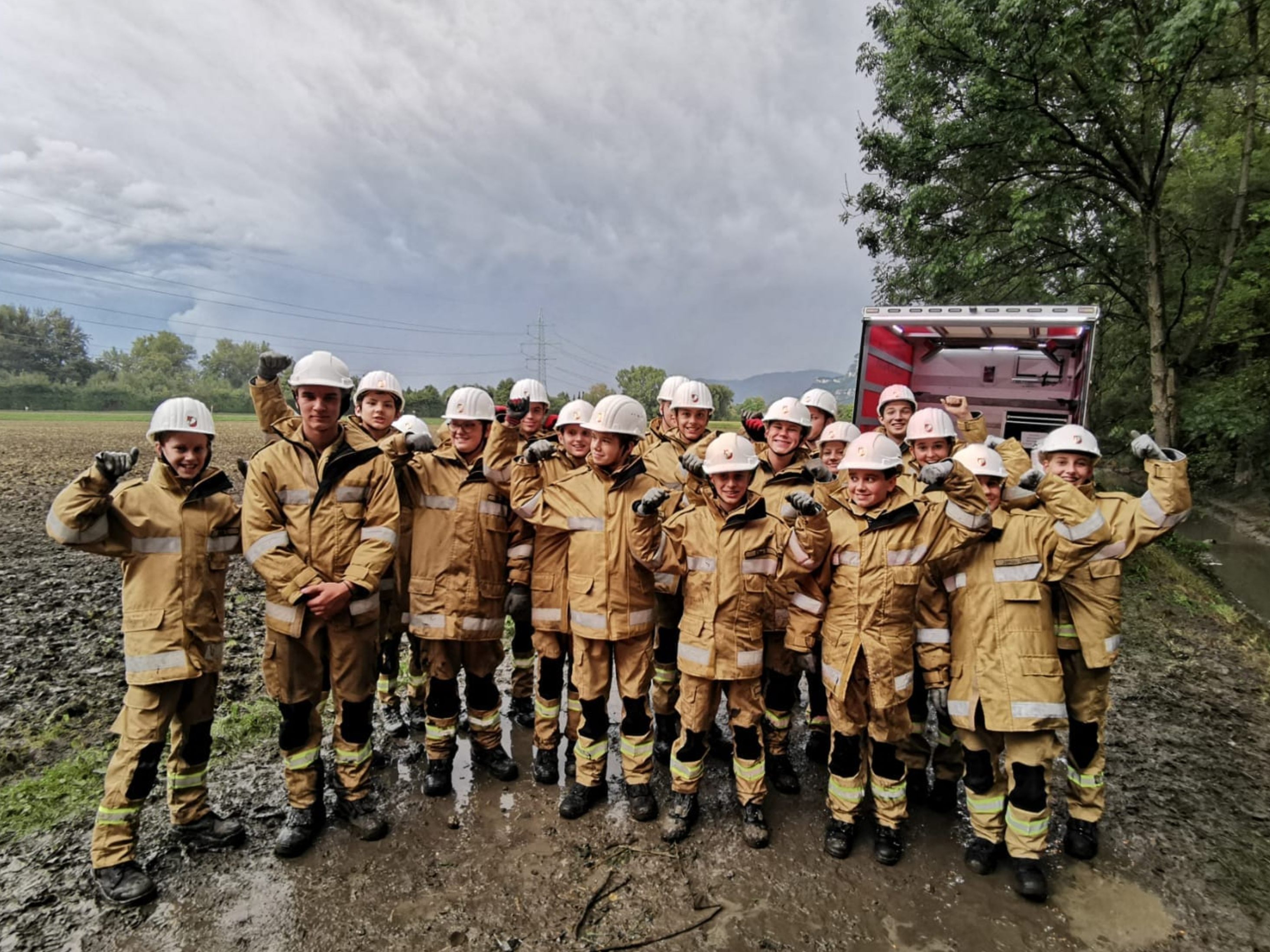 Auch die Altacher Feuerwehrjugend startete nach der Sommerpause wieder mit dem Probebetrieb