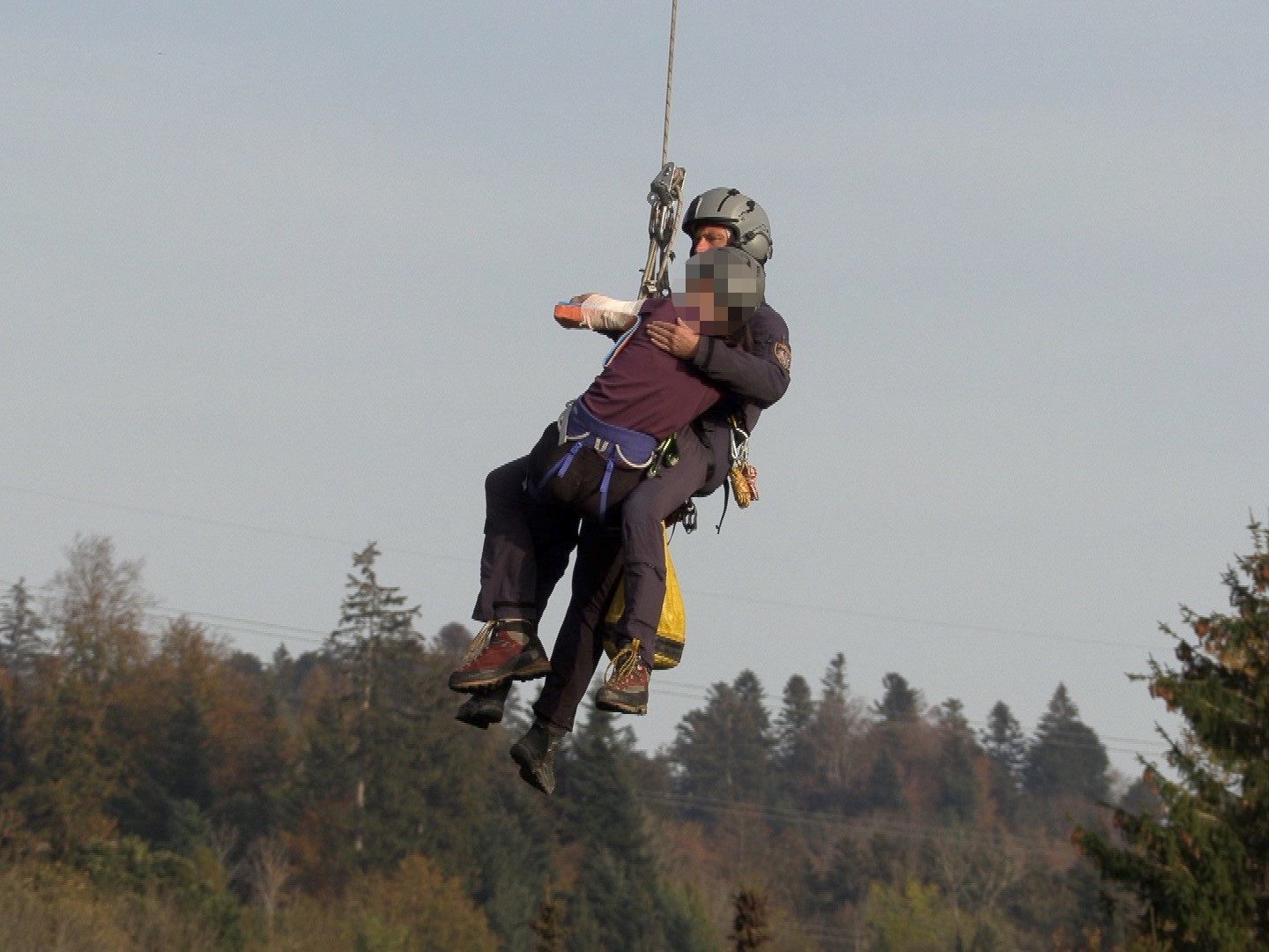 Mittels 70-Meter-Tau geborgen