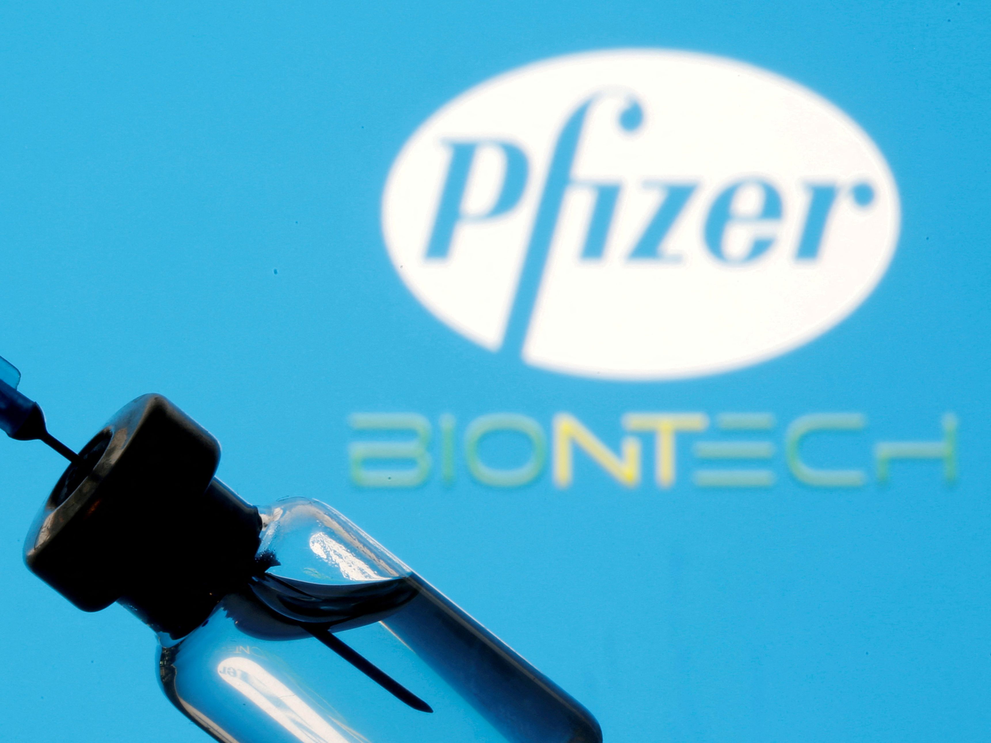Biontech testet einen Kombiimpfstoff gegen Covid-19 und die Grippe. Biontech testet einen Kombiimpfstoff gegen Covid-19 und die Grippe.