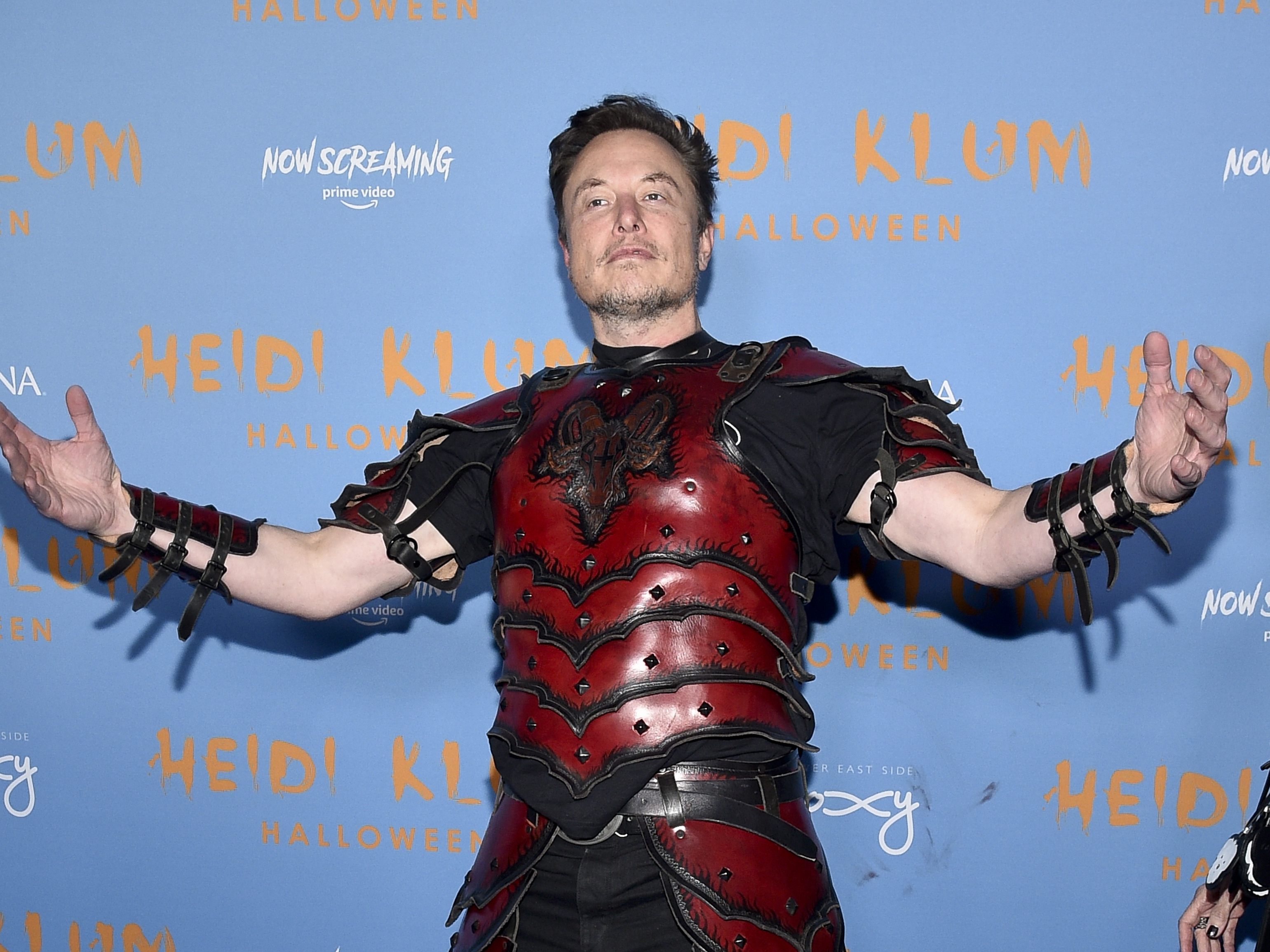 Beginnt seine "Schreckensherrschaft": Elon Musk. Beginnt seine "Schreckensherrschaft": Elon Musk.