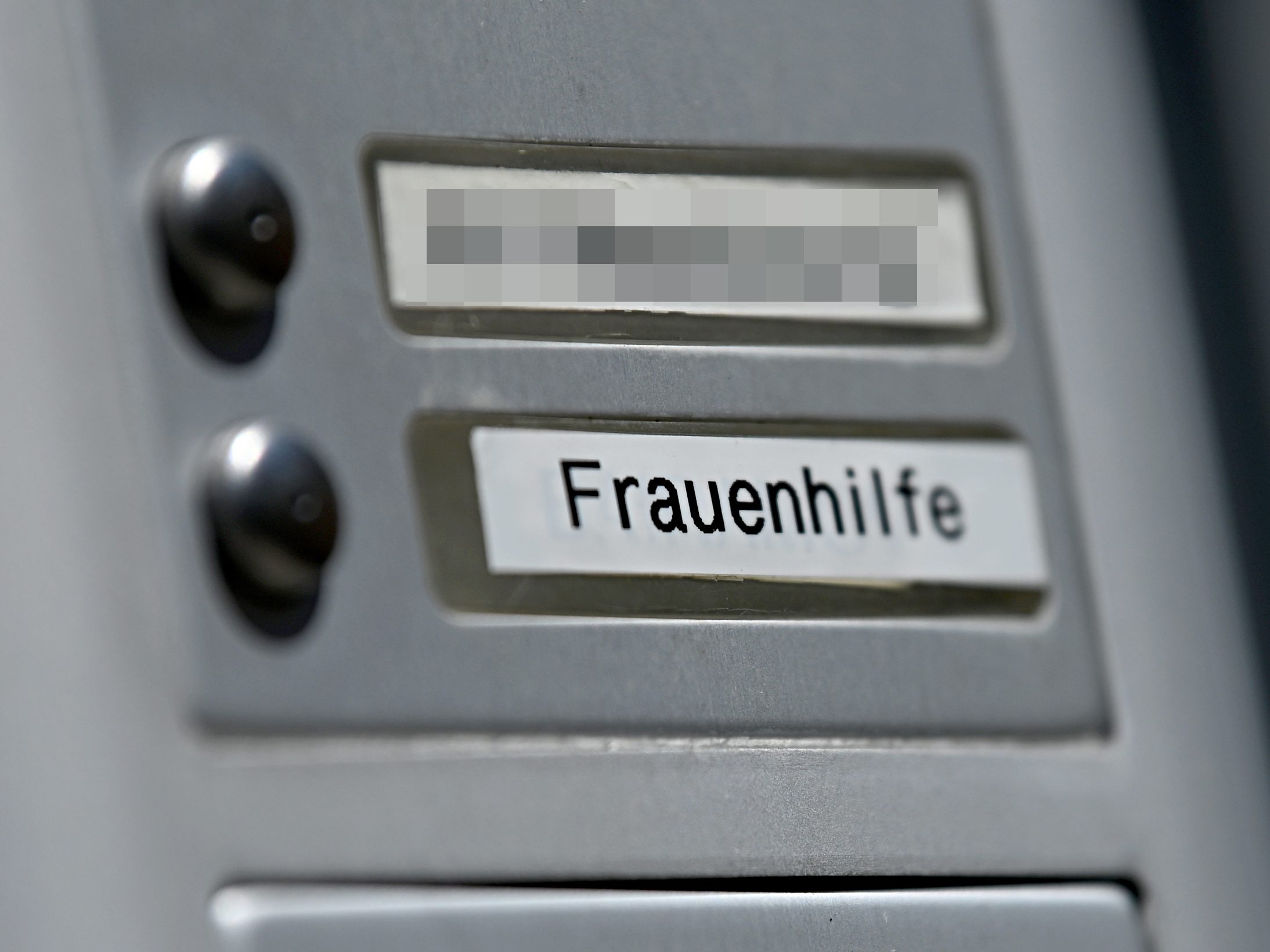 Anlässlich der "16 Tage gegen Gewalt an Frauen" macht das Land Niederösterreich auf Hilfsangebote aufmerksam. Anlässlich der "16 Tage gegen Gewalt an Frauen" macht das Land Niederösterreich auf Hilfsangebote aufmerksam.