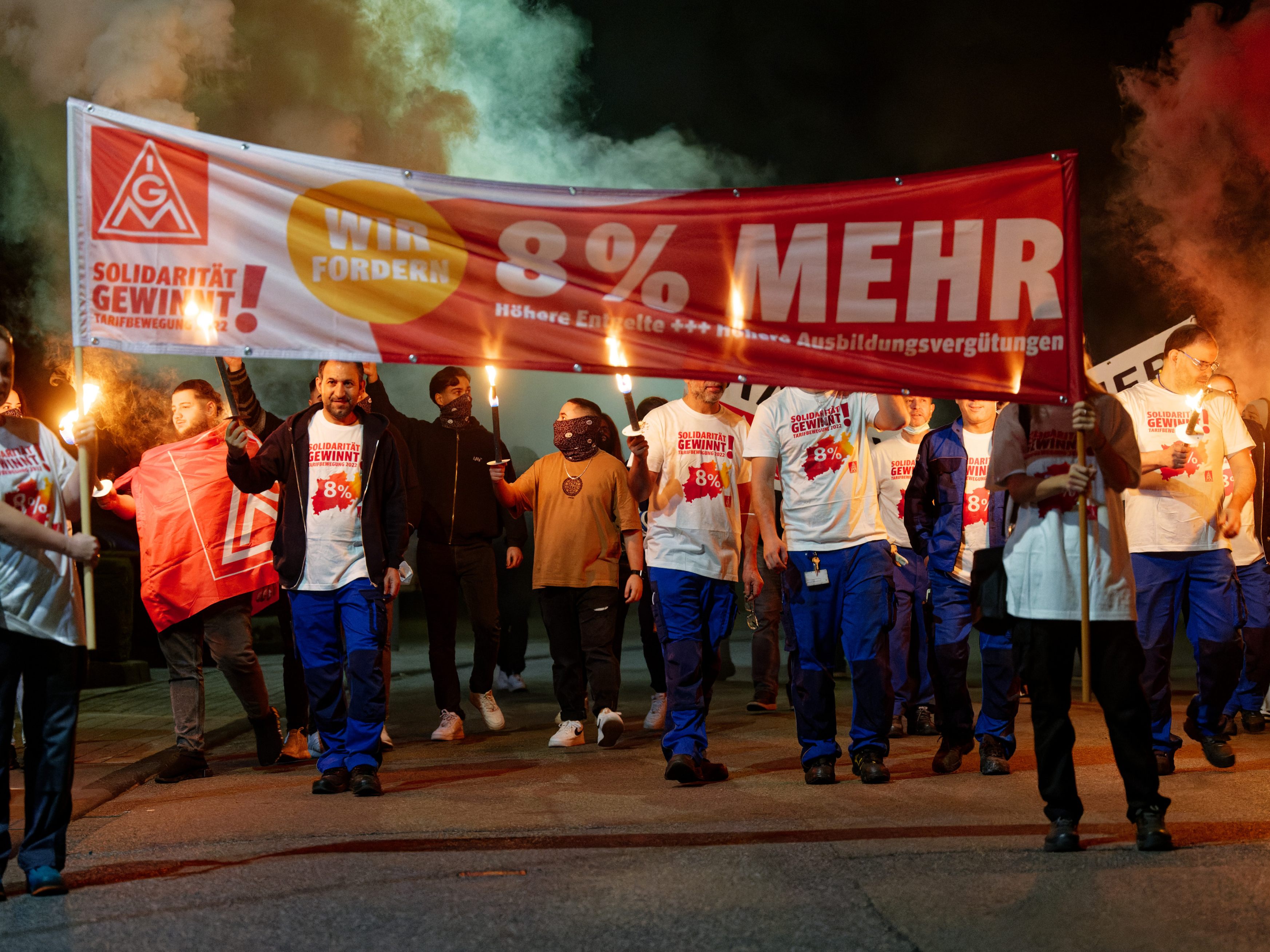Die IG Metall in Deutschland droht mit einer Eskalation. Die IG Metall in Deutschland droht mit einer Eskalation.