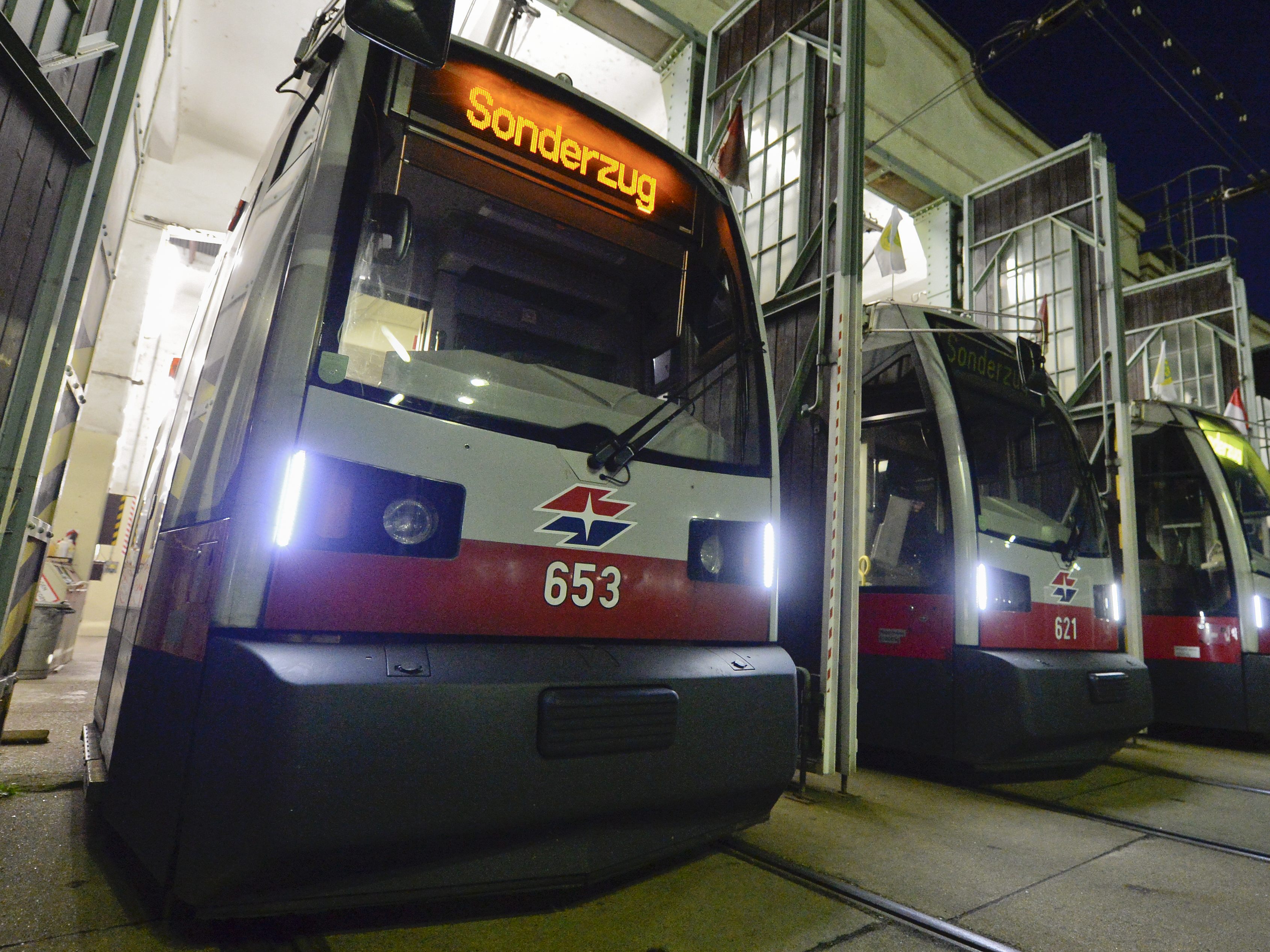 Laut Wiener Stadtrechnungshof haben die Wiener Linien 20 Prozent zu viel für das Grundstück der Remise Kagran bezahlt. Laut Wiener Stadtrechnungshof haben die Wiener Linien 20 Prozent zu viel für das Grundstück der Remise Kagran bezahlt.