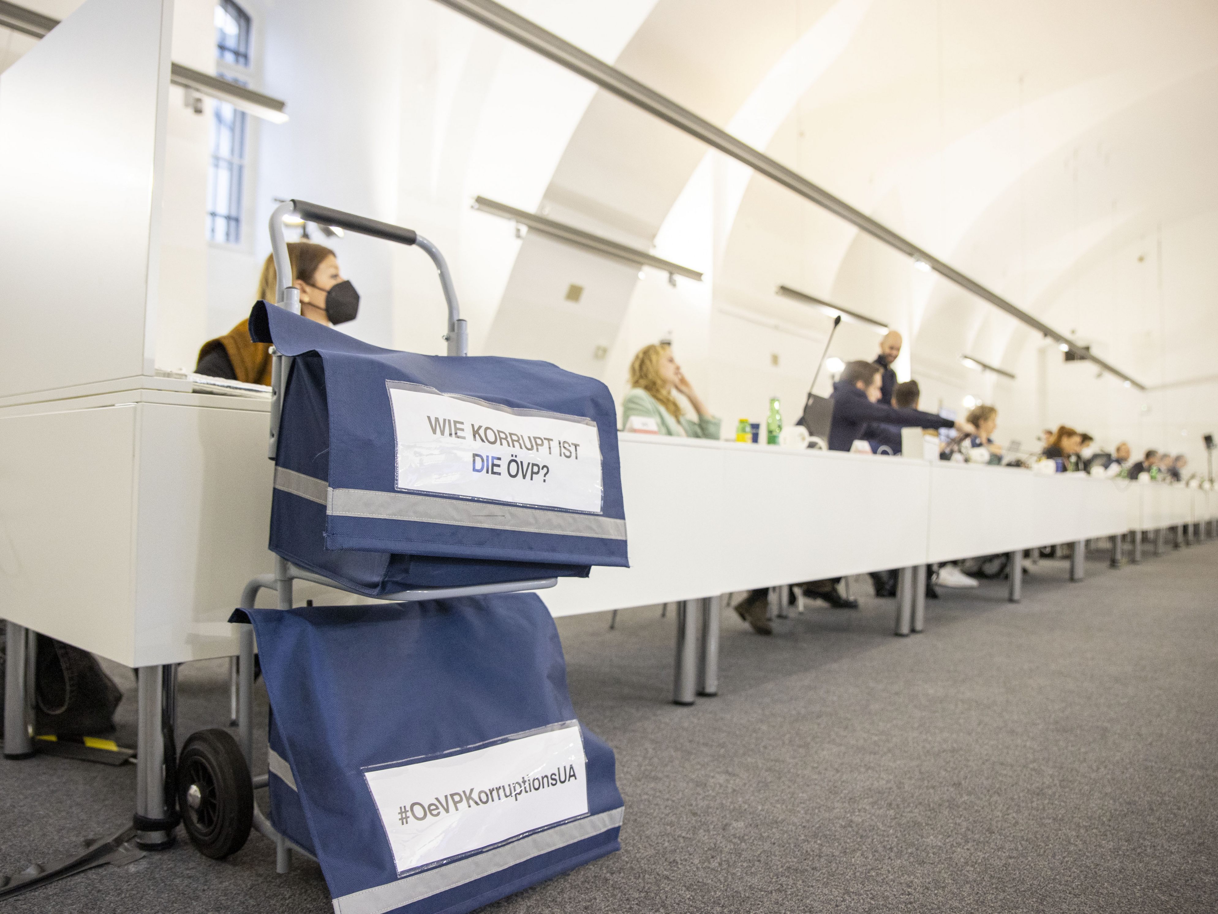 COFAG und ABBAG-Boni Thema im U-Ausschuss. COFAG und ABBAG-Boni Thema im U-Ausschuss.