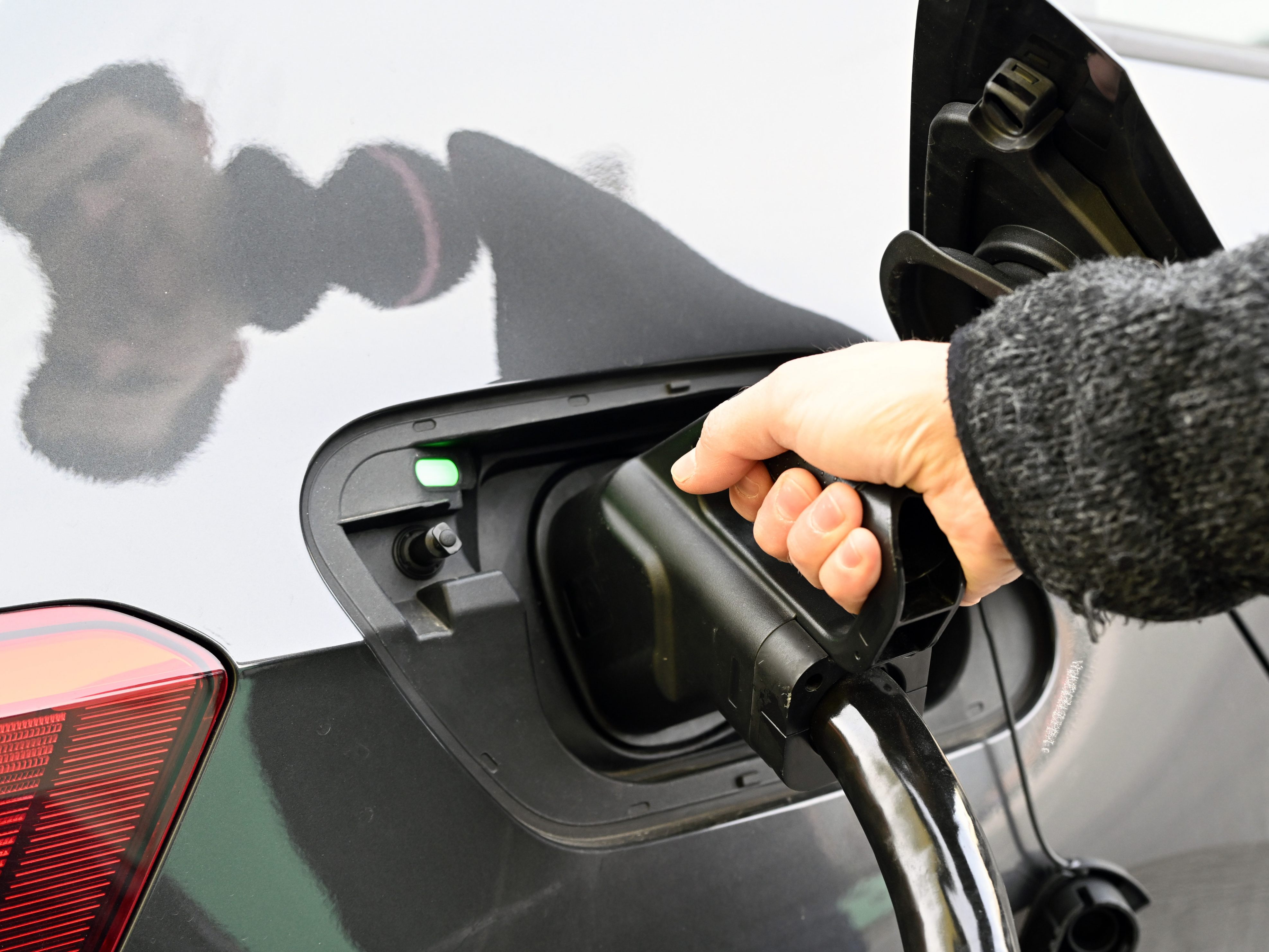 Österreich liegt bei den Neuzulassungen für E-Autos an sechster Stelle. Österreich liegt bei den Neuzulassungen für E-Autos an sechster Stelle.