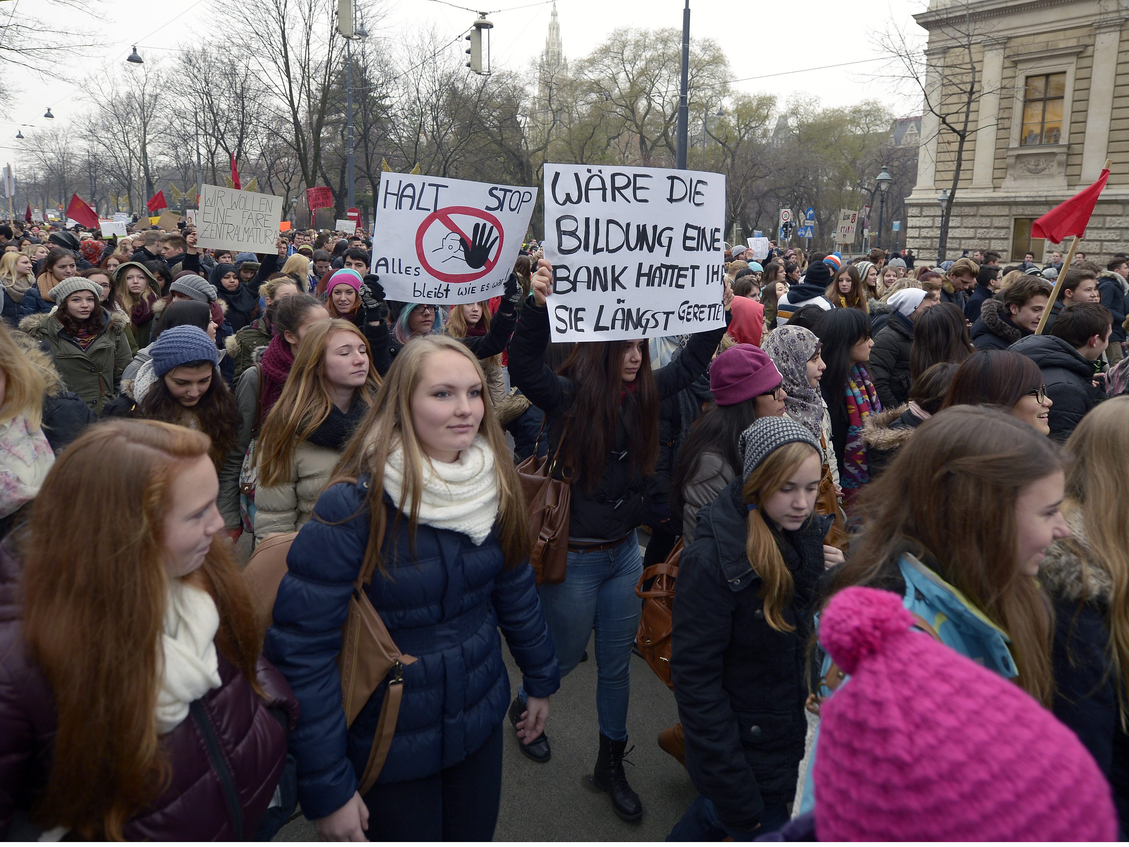 Am Dienstag gehen Mitarbeiter der Sozialwirtschaft für ein Gehaltsplus von 15 Prozent auf die Straße. Am Dienstag gehen Mitarbeiter der Sozialwirtschaft für ein Gehaltsplus von 15 Prozent auf die Straße.