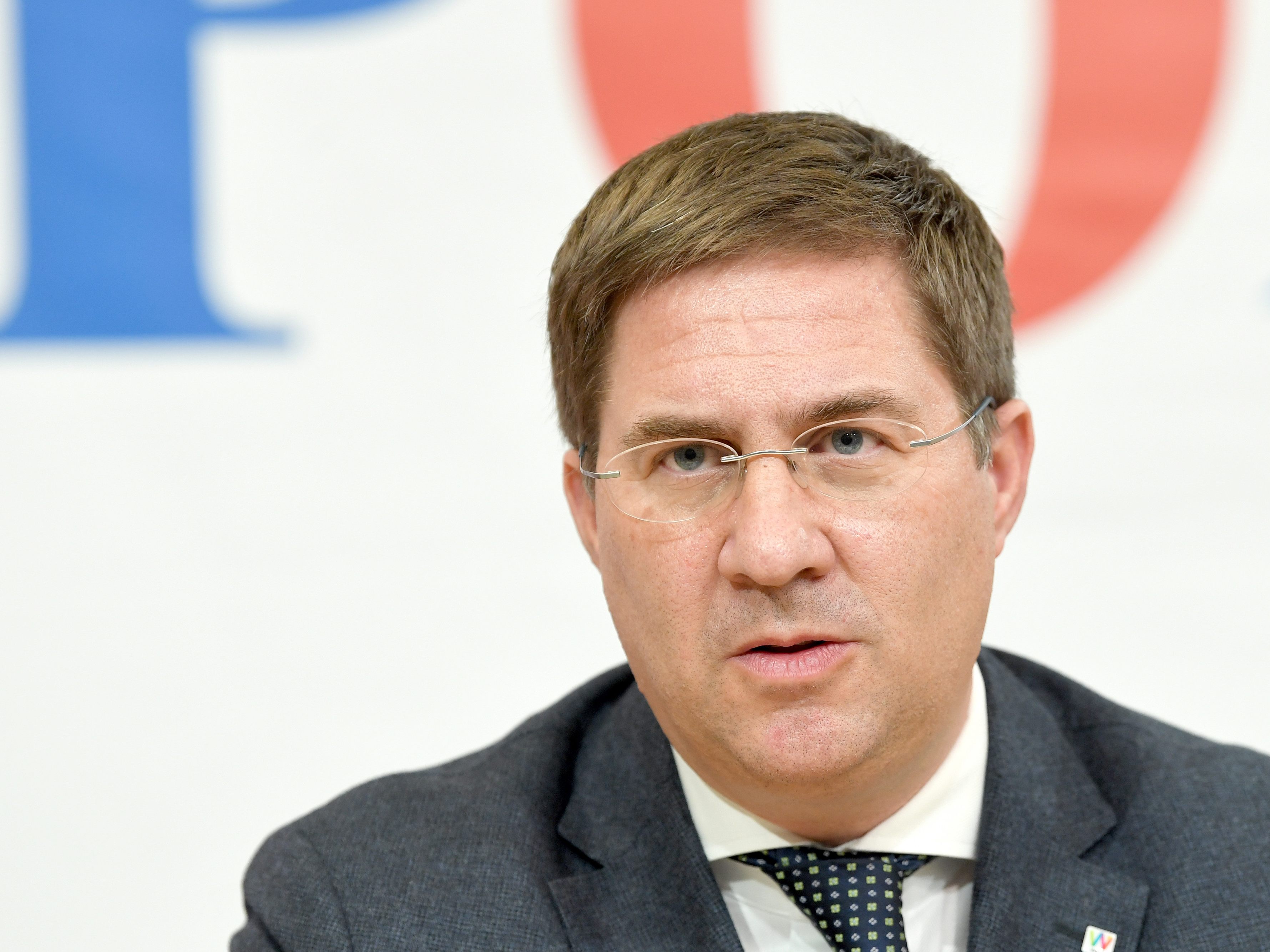 Die Hausordnung wurde unter anderem vom Welser Bürgermeister vorgestellt. Die Hausordnung wurde unter anderem vom Welser Bürgermeister vorgestellt.