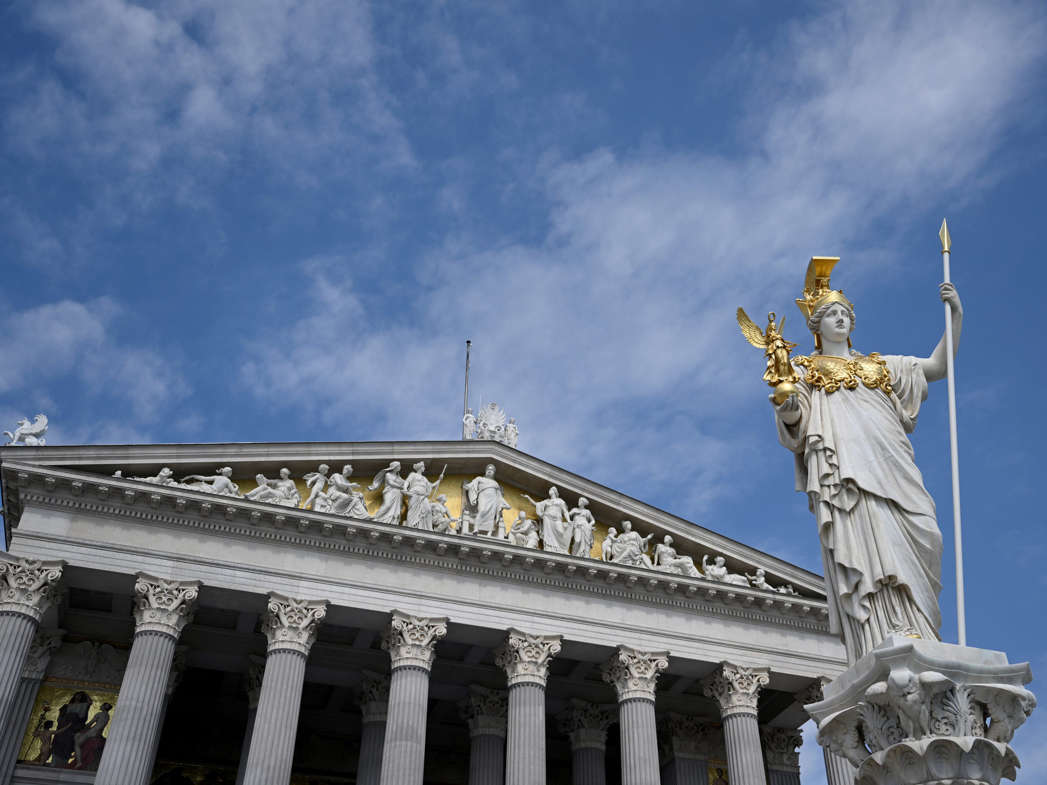 Die Unzufriedenheit mit der Politik in Österreich ist enorm gestiegen. Die Unzufriedenheit mit der Politik in Österreich ist enorm gestiegen.
