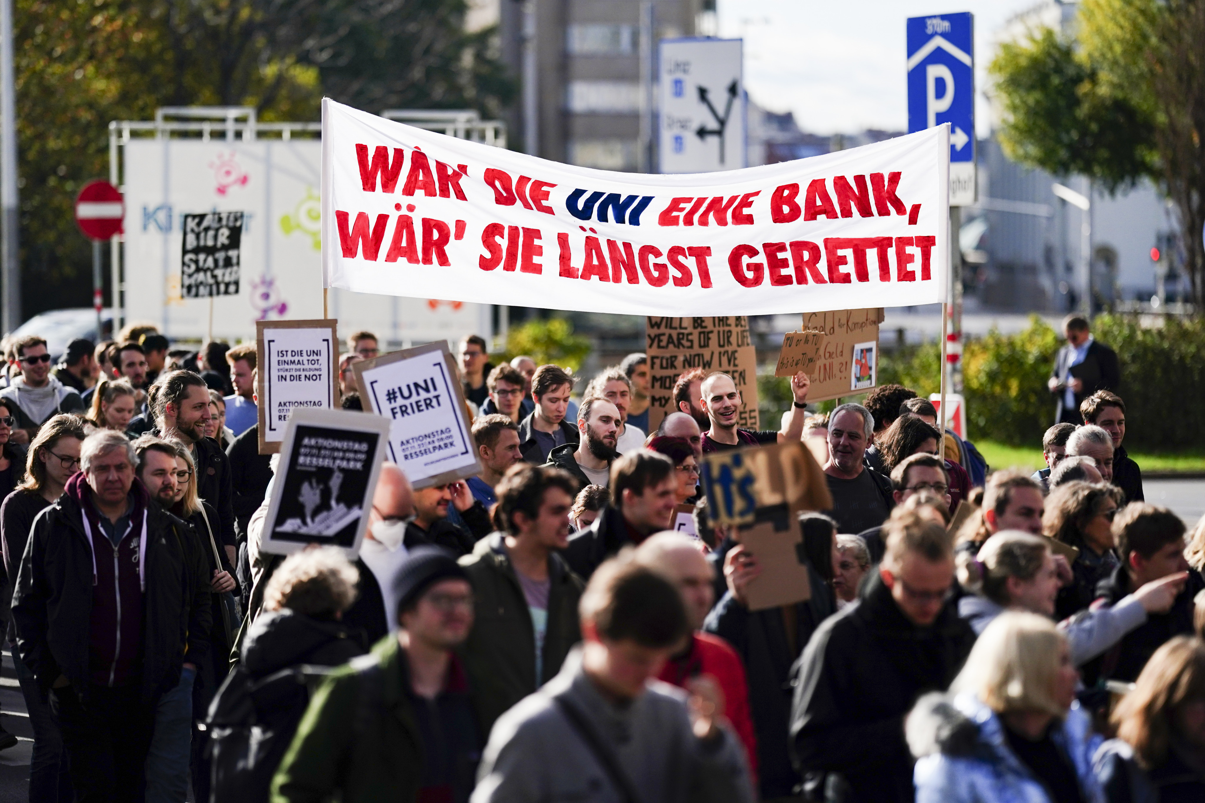 "Uni friert" Streik der Studierenden in Wien am Montag, 7. November 2022.  "Uni friert" Streik der Studierenden in Wien am Montag, 7. November 2022.