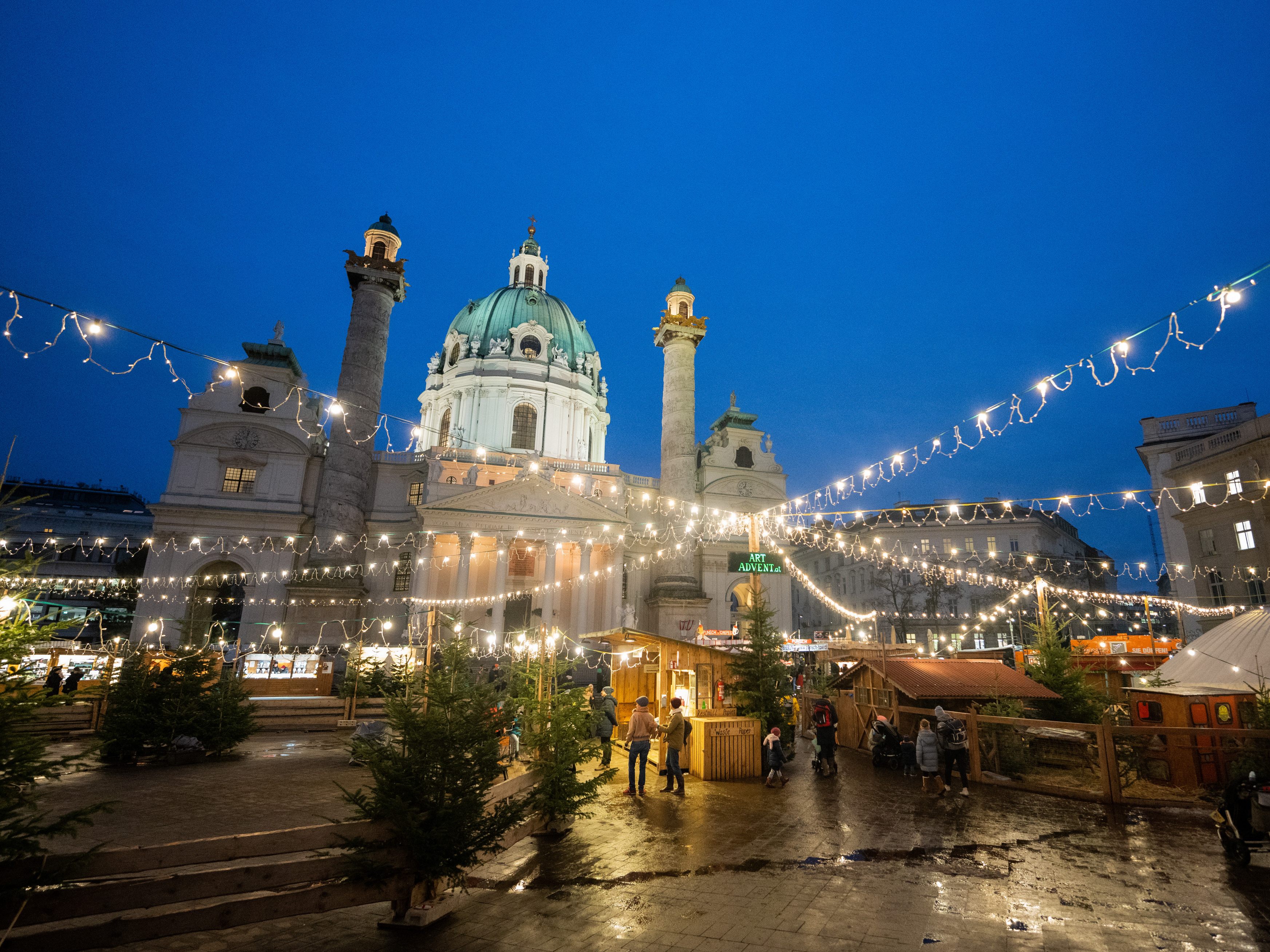 83 Prozent der Bevölkerung wollen Weihnachtsmärkte besuchen. 83 Prozent der Bevölkerung wollen Weihnachtsmärkte besuchen.