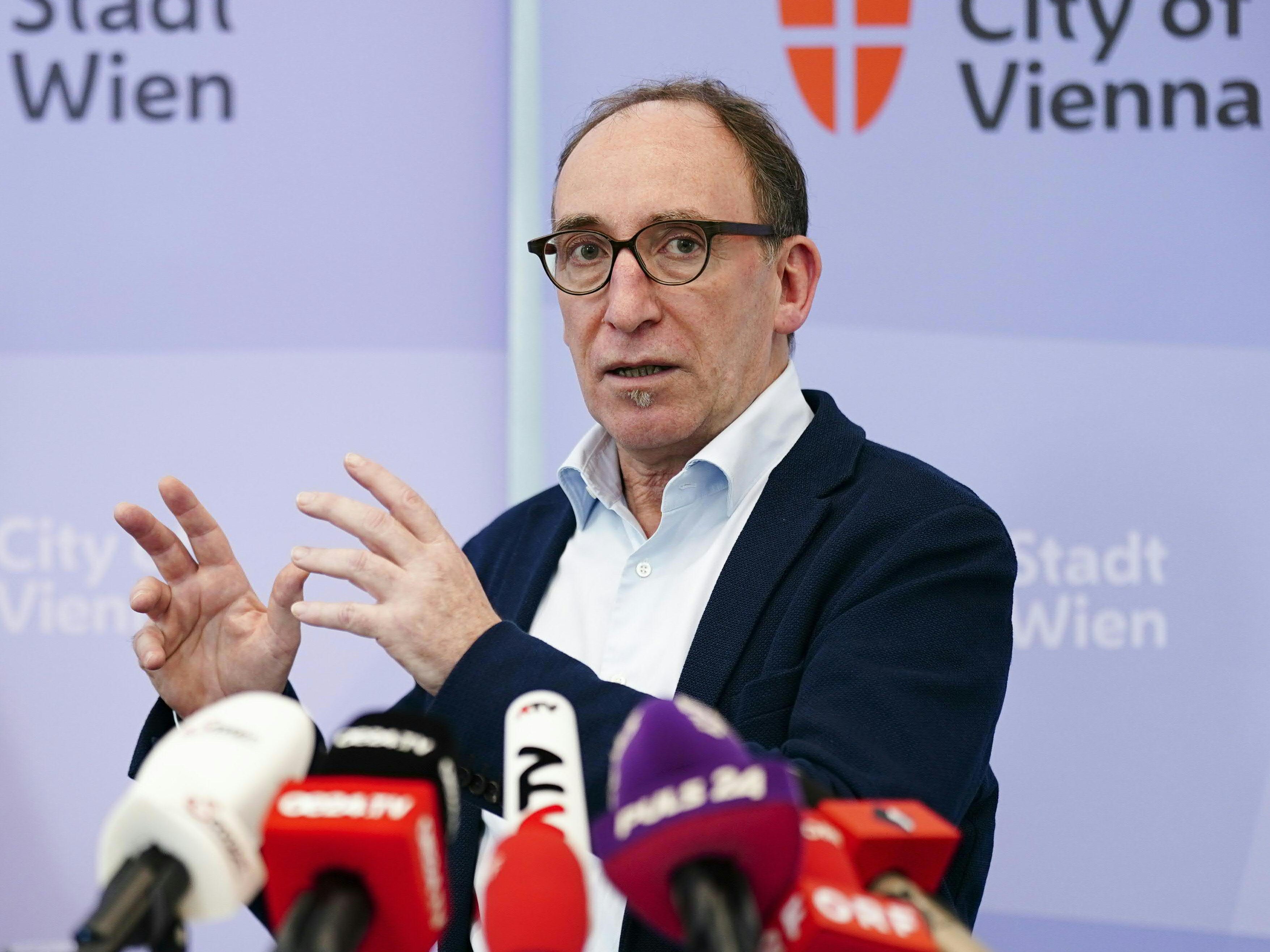 Gesundheitsminister Johannes Rauch stellte den Pflegebonus in Aussicht. Gesundheitsminister Johannes Rauch stellte den Pflegebonus in Aussicht.