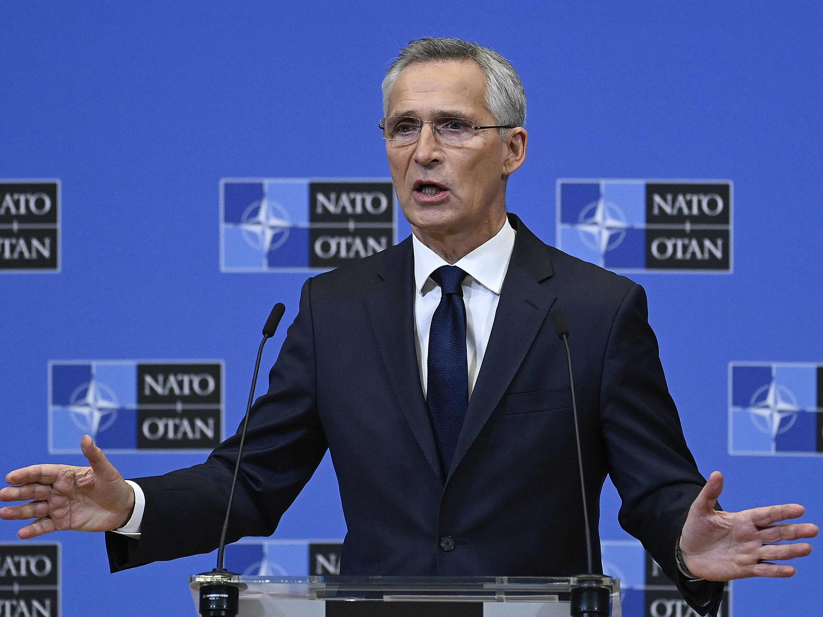 Eine Auslösung des Artikel 4 Verfahrens im NATO-Vertrag nach dem Raketeneinschlag in Polen sei nicht notwendig.