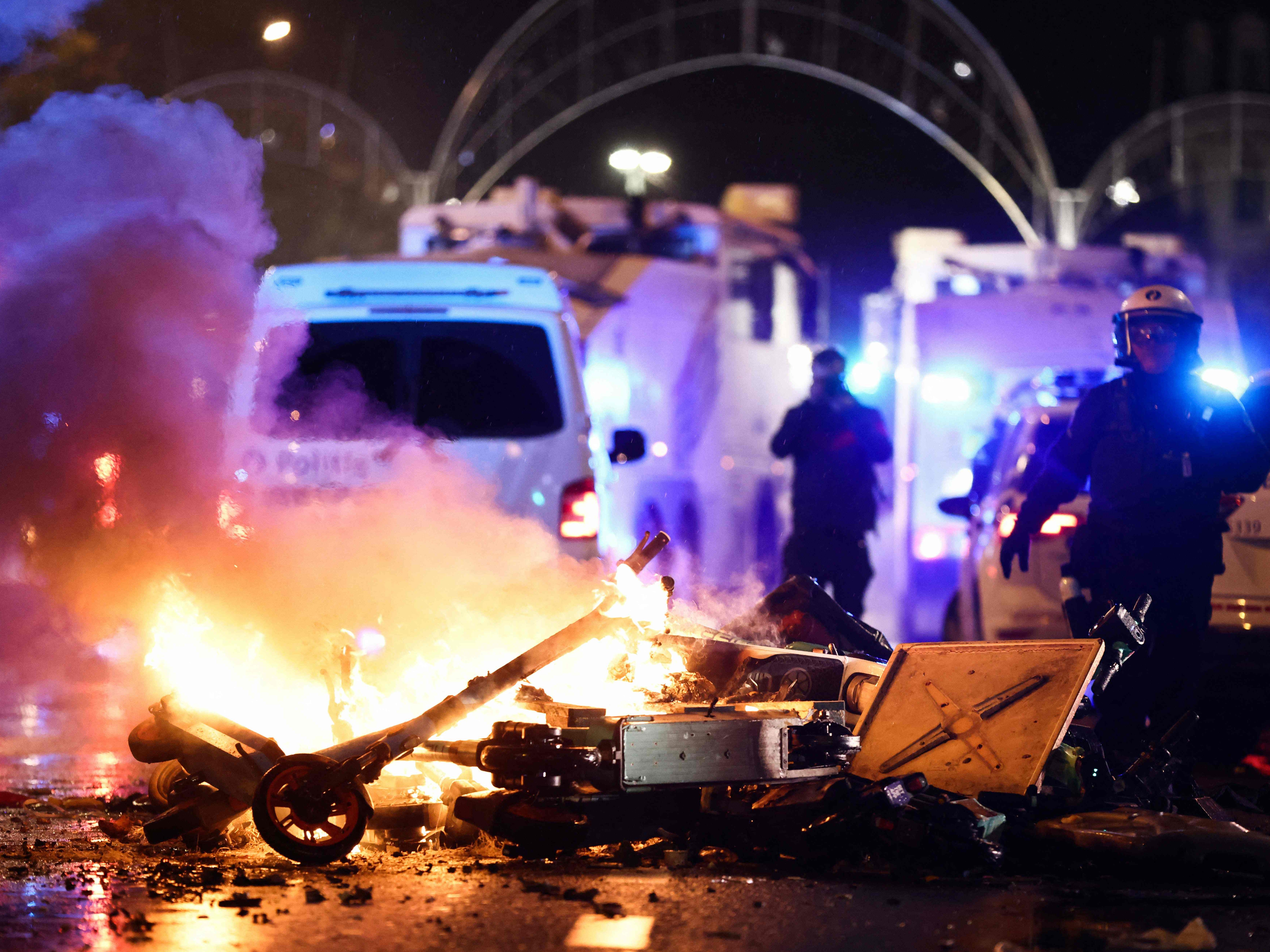 Staatsanwaltschaft ermittelt nach Ausschreitungen in Belgien. Staatsanwaltschaft ermittelt nach Ausschreitungen in Belgien.