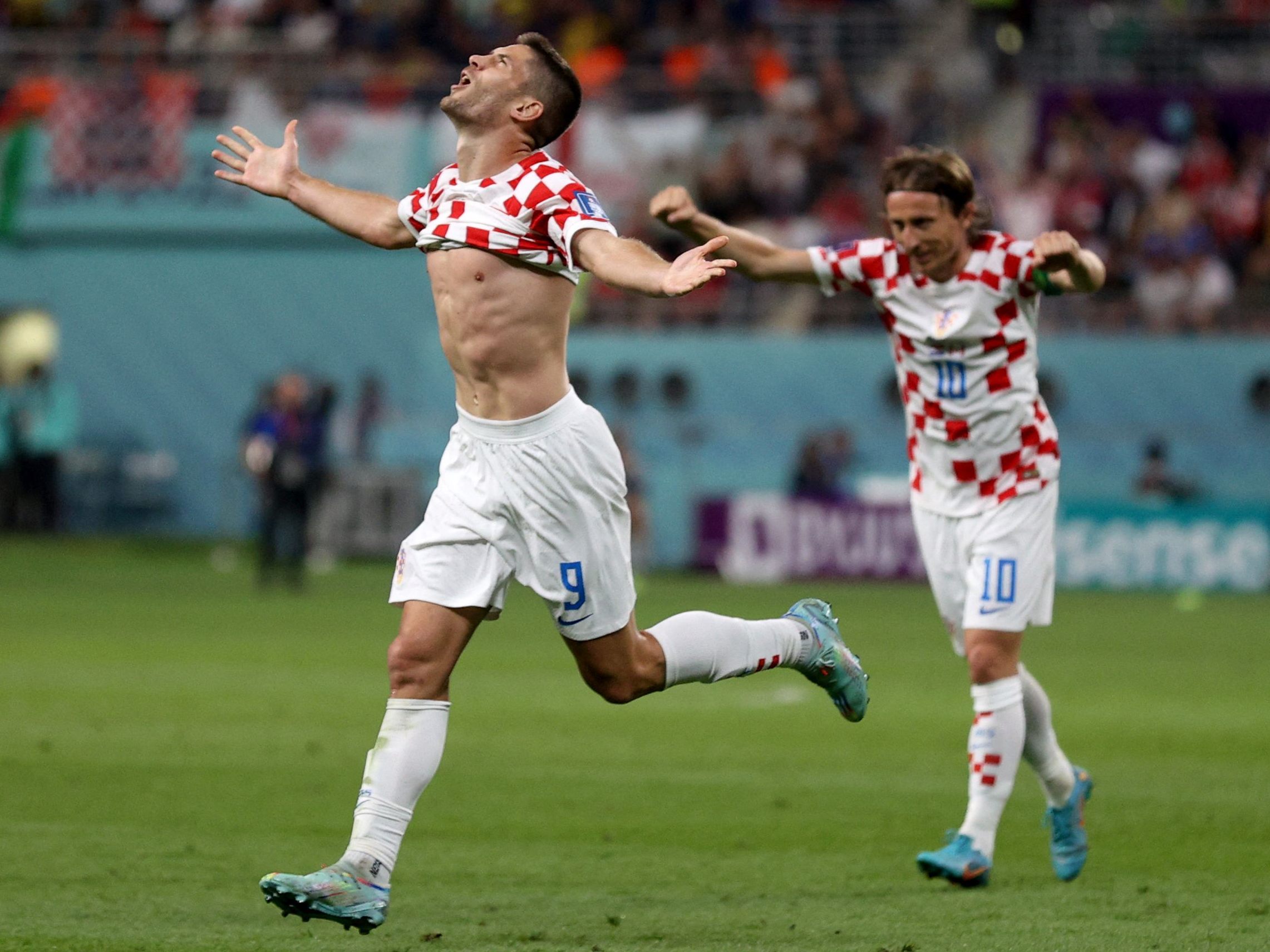 Kroatien jueblt über ein 4:1 gegen Kanada.