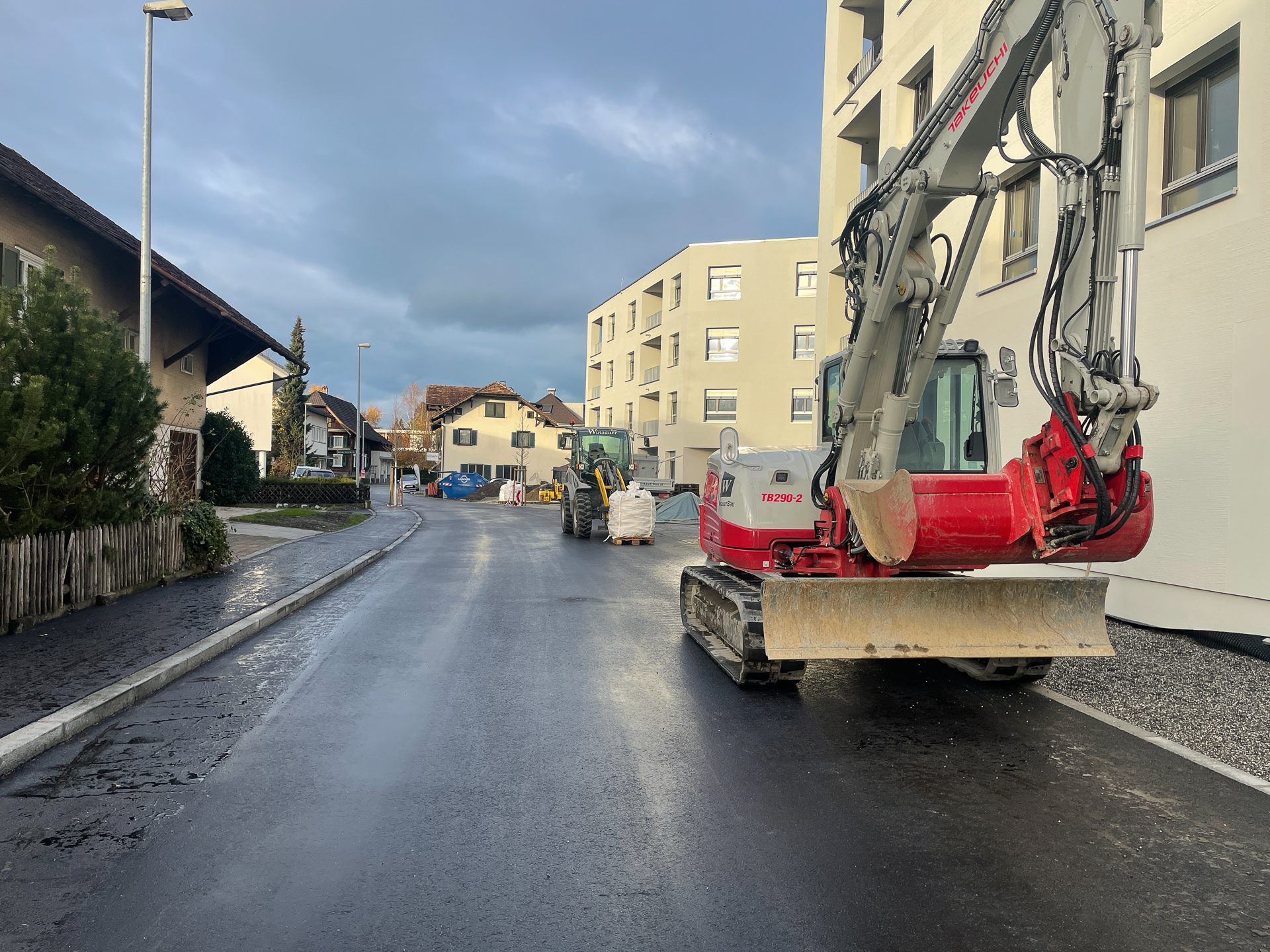 Die Bauarbeiten in der Staldenstraße verzögern sich um eine Woche. Kommenden Donnerstag wird die Straße wieder geöffnet. Die Bauarbeiten in der Staldenstraße verzögern sich um eine Woche. Kommenden Donnerstag wird die Straße wieder geöffnet.