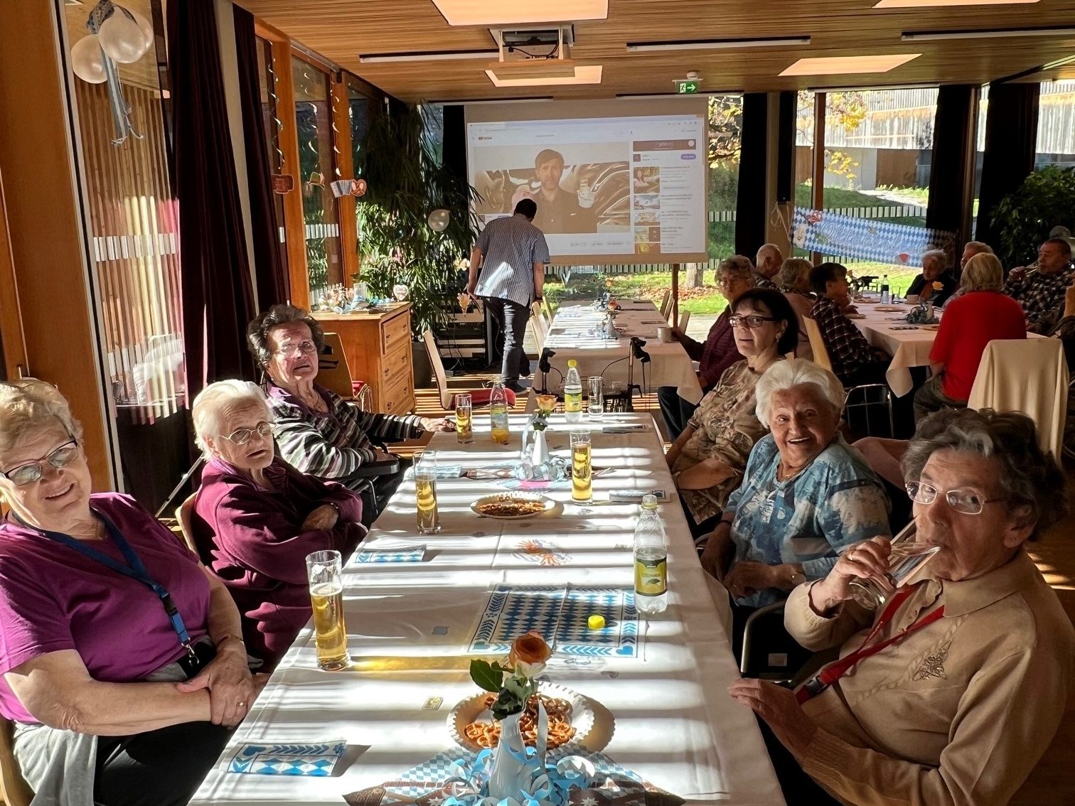 Im Haus Nenzing werden Feste gefeiert, wie sie fallen: Jüngst das Oktoberfest. Im Haus Nenzing werden Feste gefeiert, wie sie fallen: Jüngst das Oktoberfest.