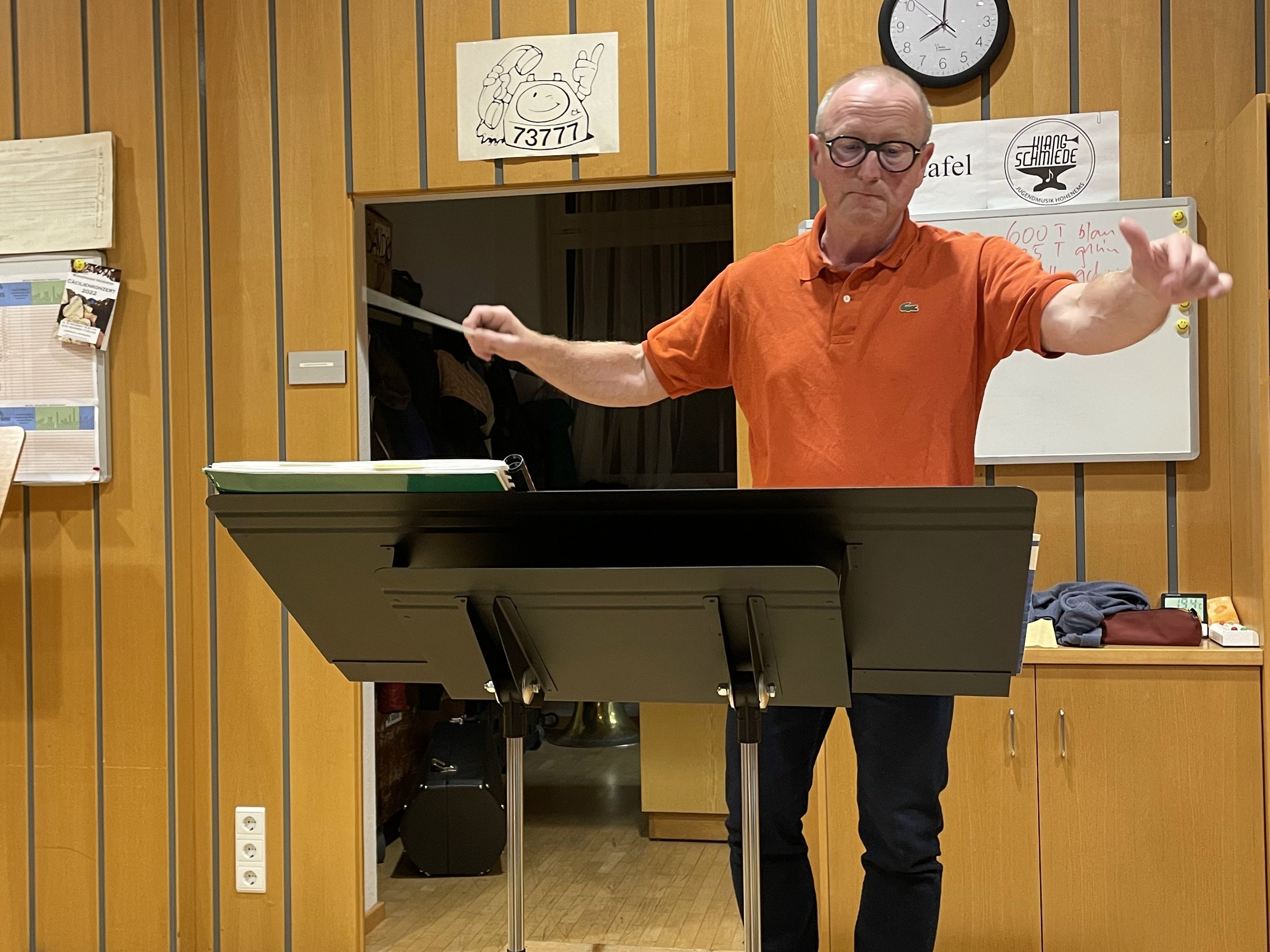 Die Bürgermusik unter Leitung von Thomas Haas