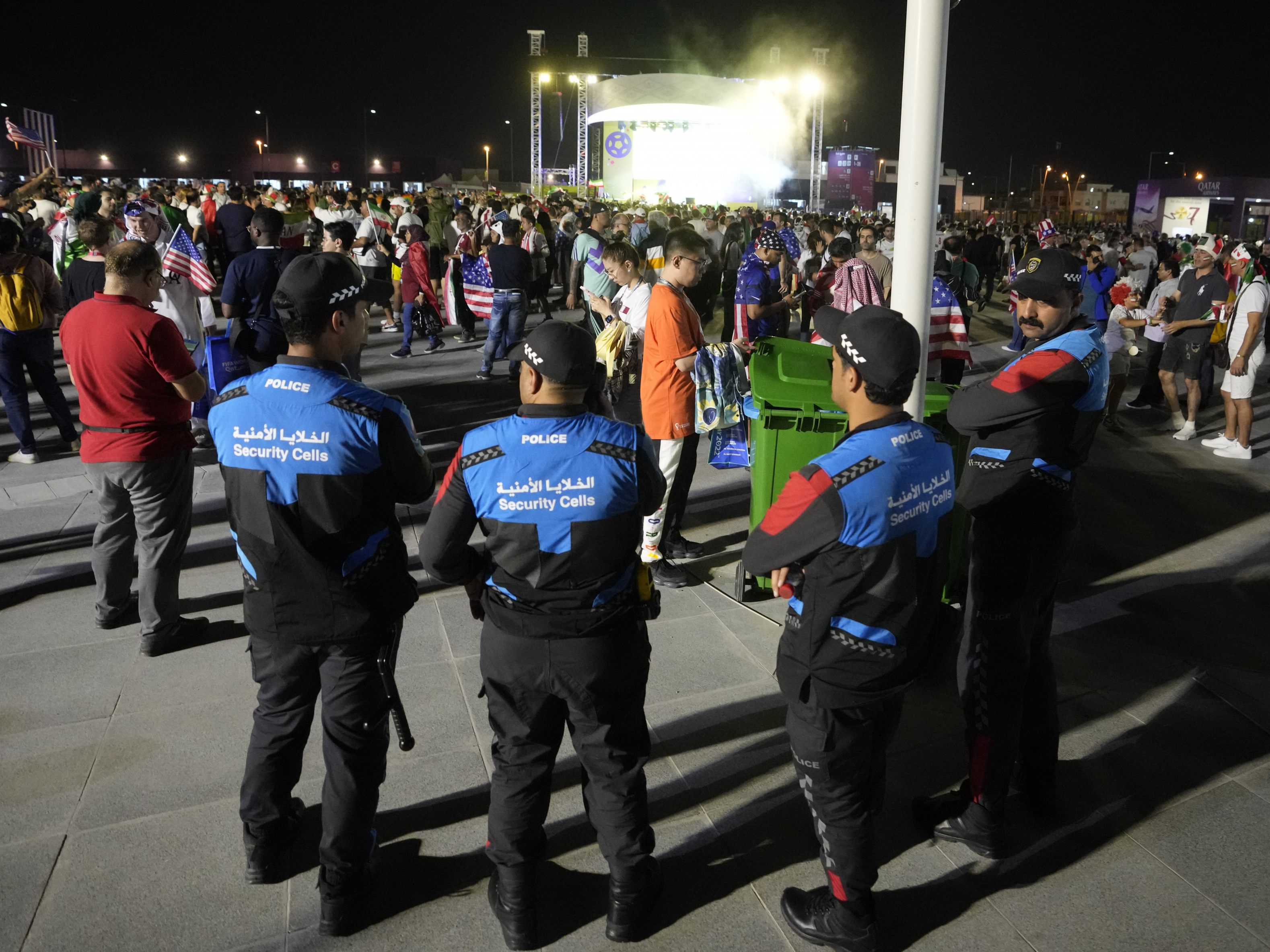 Die Polizei in Katar hat einen Journalisten aus Dänemark kurzfristig festgehalten. Die Polizei in Katar hat einen Journalisten aus Dänemark kurzfristig festgehalten.