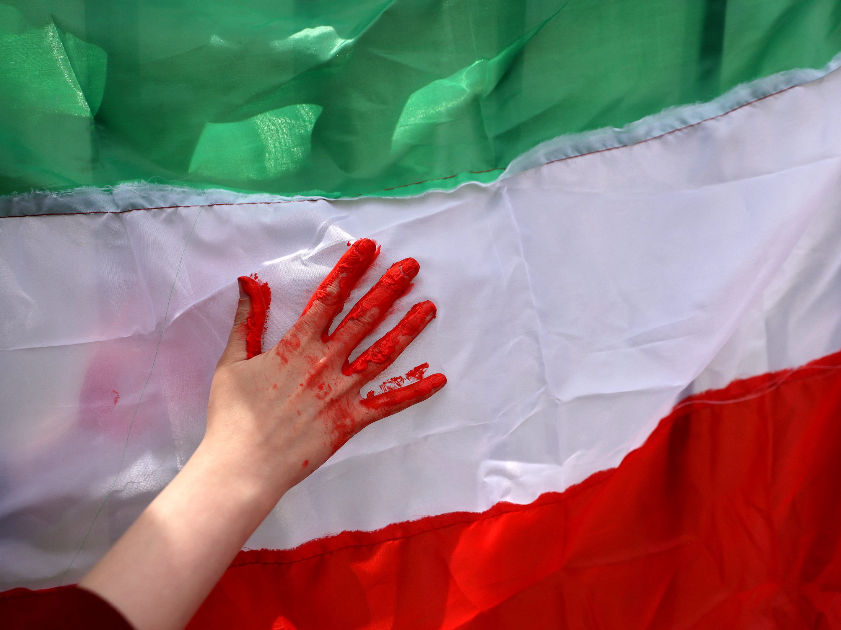 Österreichische Abgeordnete übernahmen 183 Patenschaften für Inhaftierte im Iran. Österreichische Abgeordnete übernahmen 183 Patenschaften für Inhaftierte im Iran.