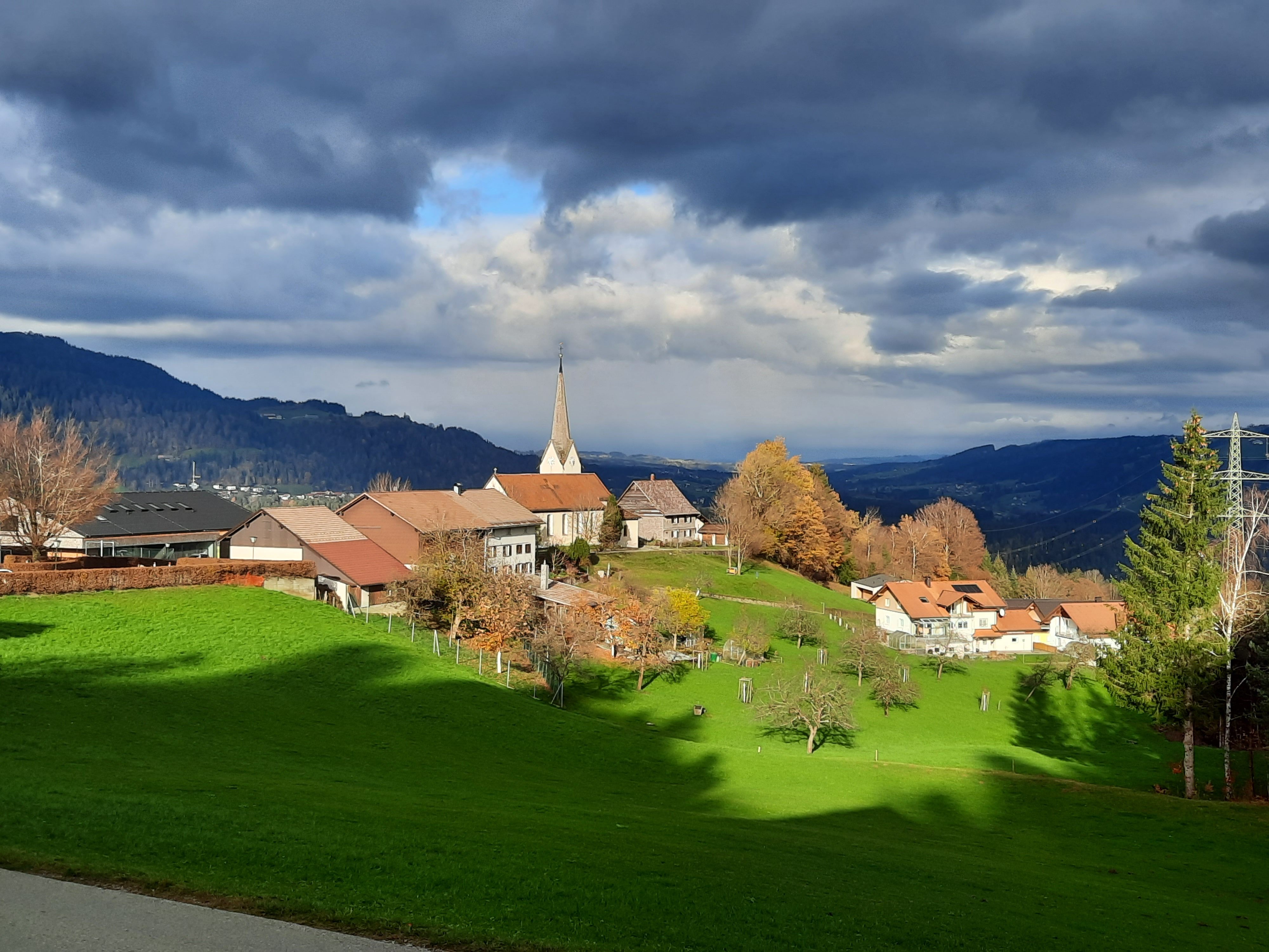 Einen musikalischen Lichtblick soll es beim Konzert für den Frieden in der Bucher Pfarrkirche geben. Einen musikalischen Lichtblick soll es beim Konzert für den Frieden in der Bucher Pfarrkirche geben.