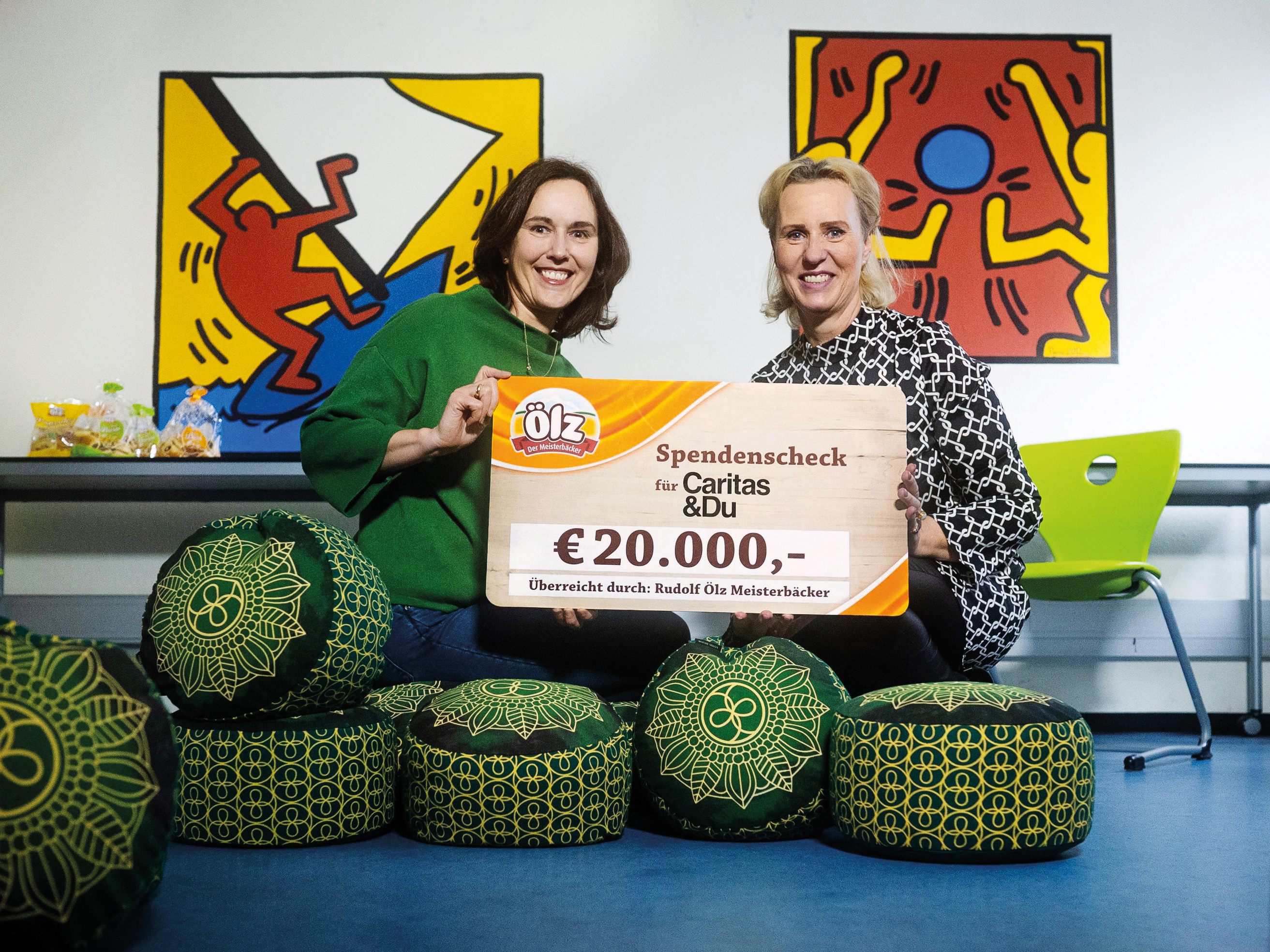 Bea Bröll (Caritas Lerncafe) und Doris Wendel (Ölz).