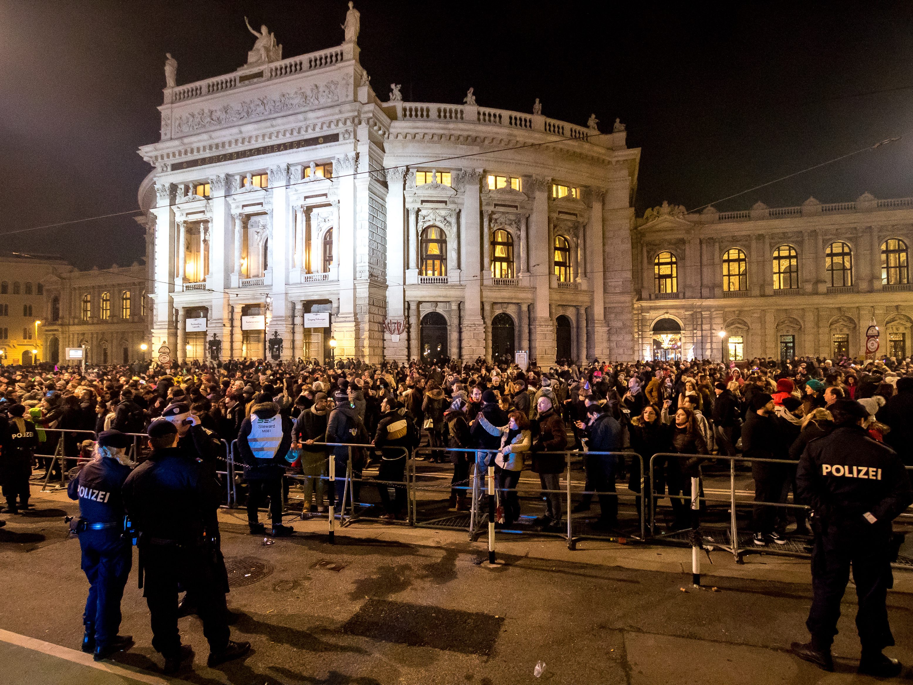 Alle Infos zum Wiener Silvesterpfad 2022/23 - Die Stationen und das Programm.