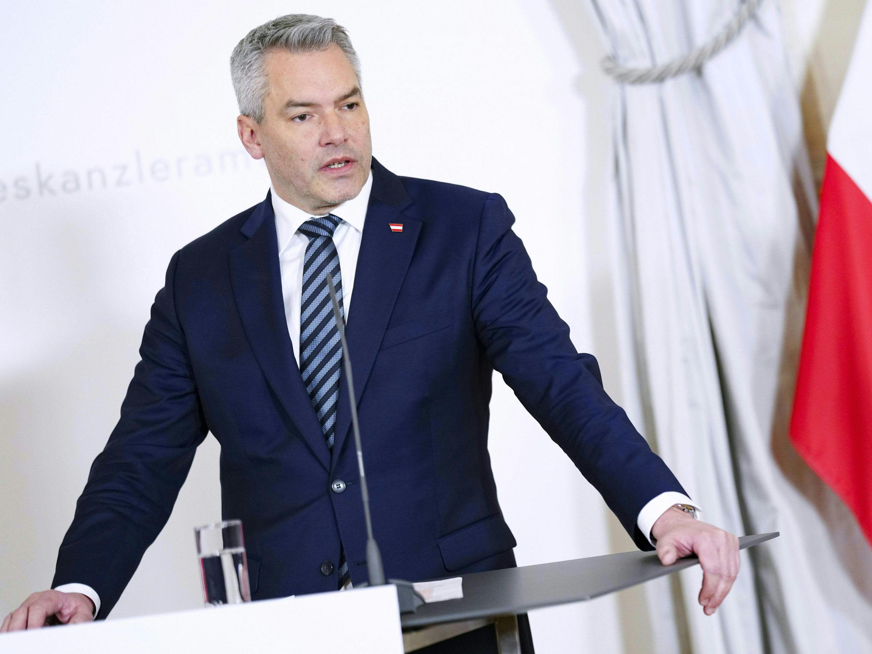 Nehammer lädt den bulgarischen Präsidenten zum Neujahrskonzert. Nehammer lädt den bulgarischen Präsidenten zum Neujahrskonzert.