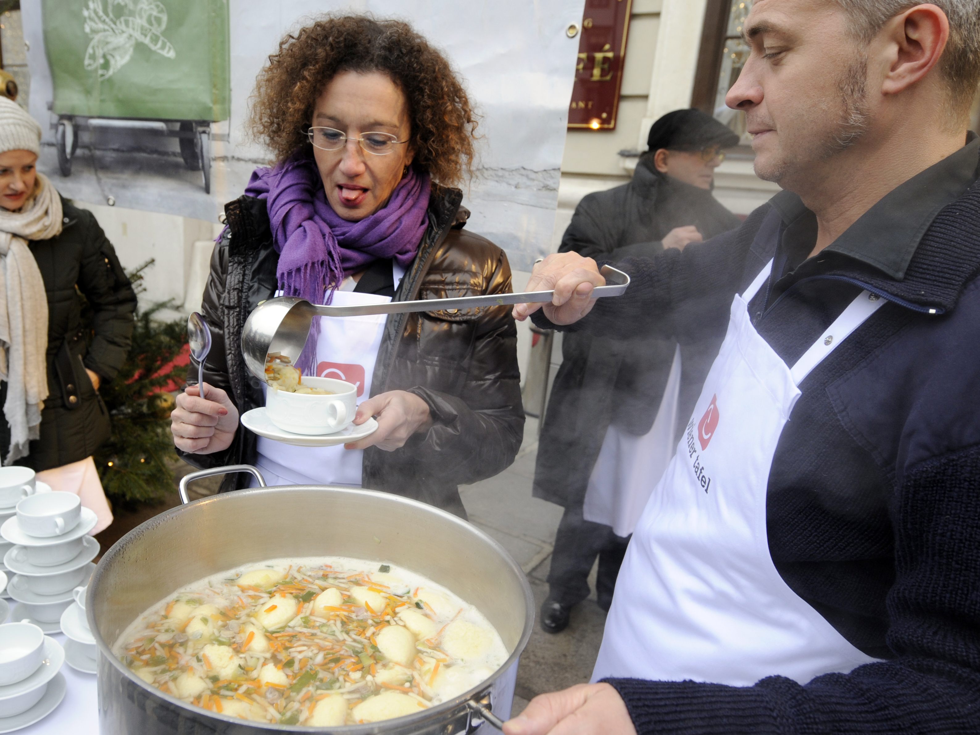 Bereits seit 15 Jahren wärmt die Winterhilfsaktion "Suppe mit Sinn".