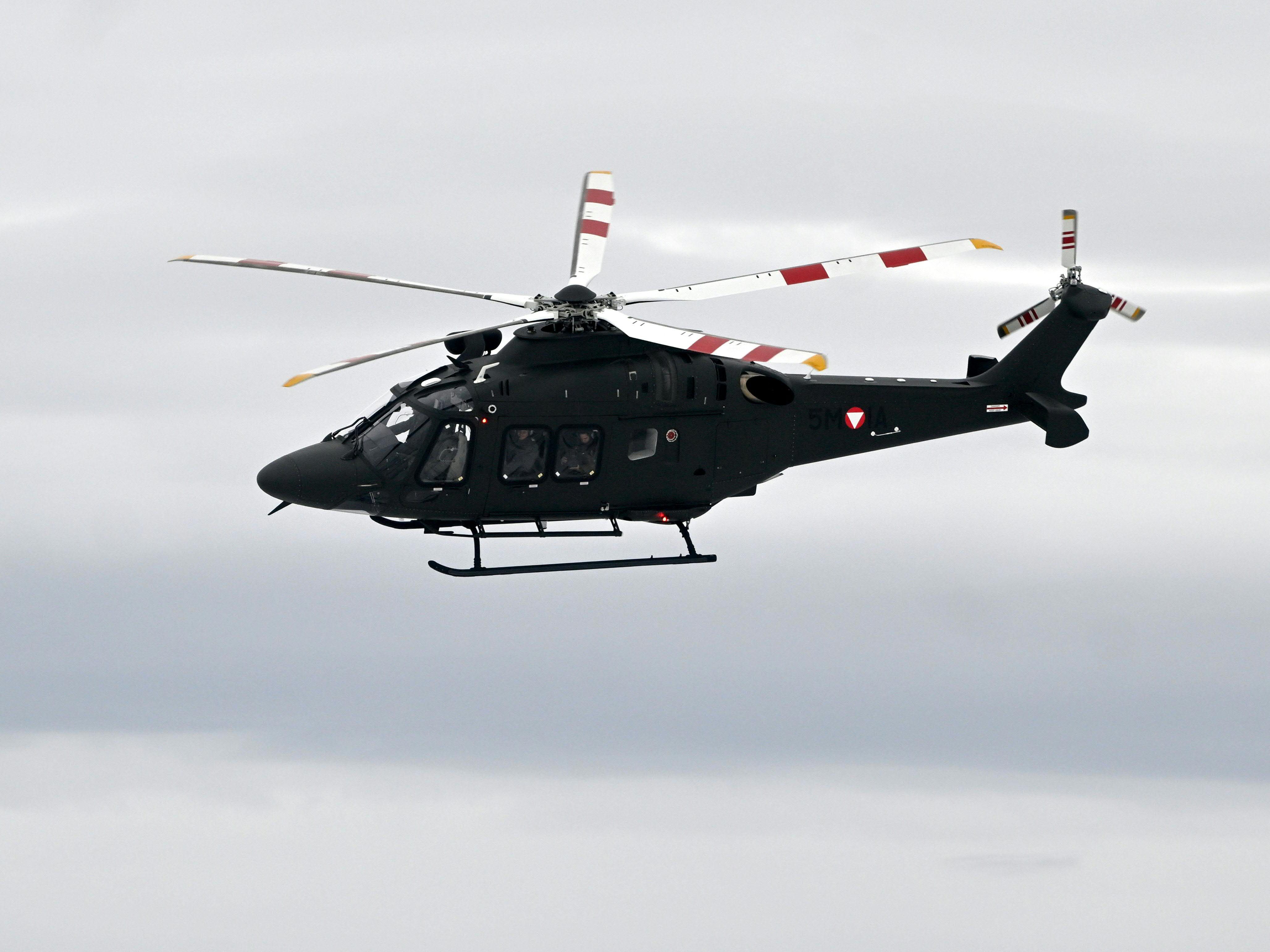 Der erste "Leonardo AW169M" wurde an die Luftstreitkräfte übergeben. Der erste "Leonardo AW169M" wurde an die Luftstreitkräfte übergeben.