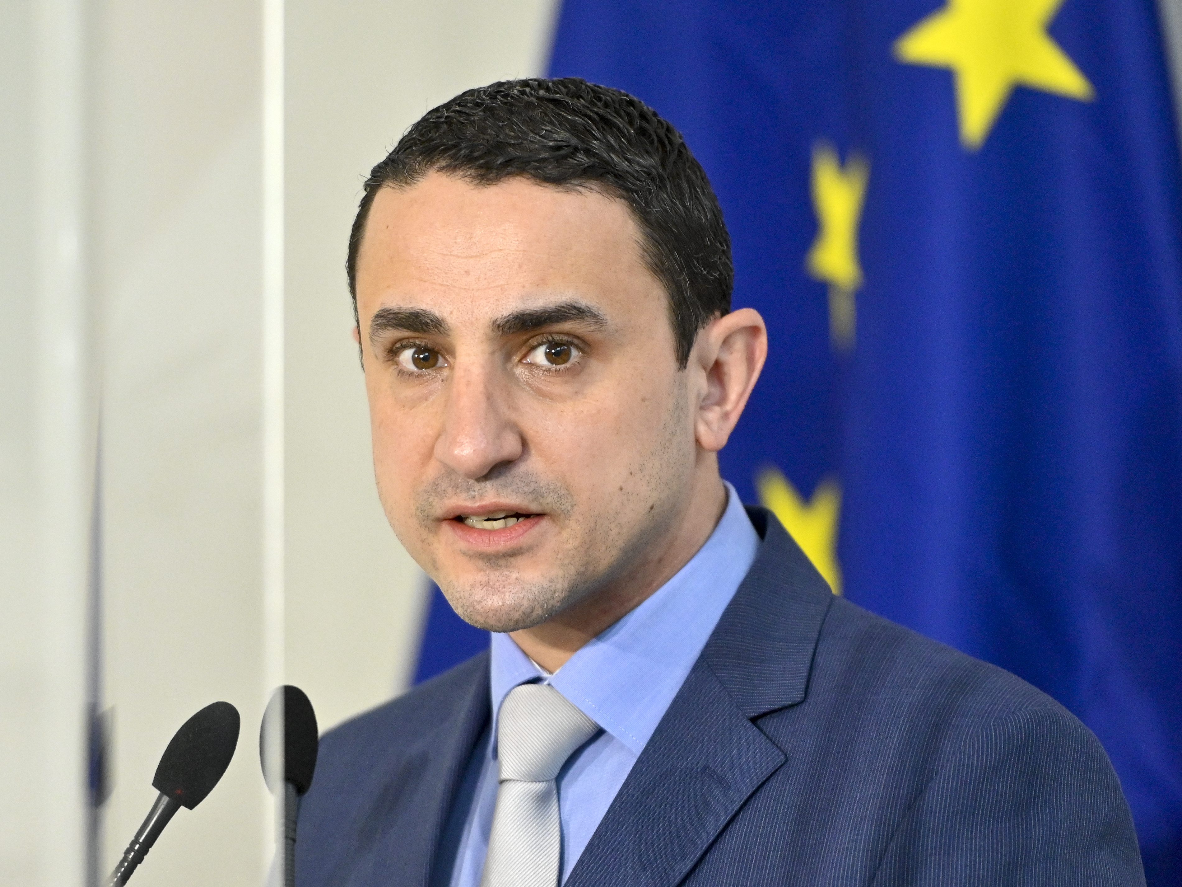 DSN-Leiter Omar Haijawi-Pirchner warnt vor Gefährdern "im hohen zweistelligen Bereich". DSN-Leiter Omar Haijawi-Pirchner warnt vor Gefährdern "im hohen zweistelligen Bereich".