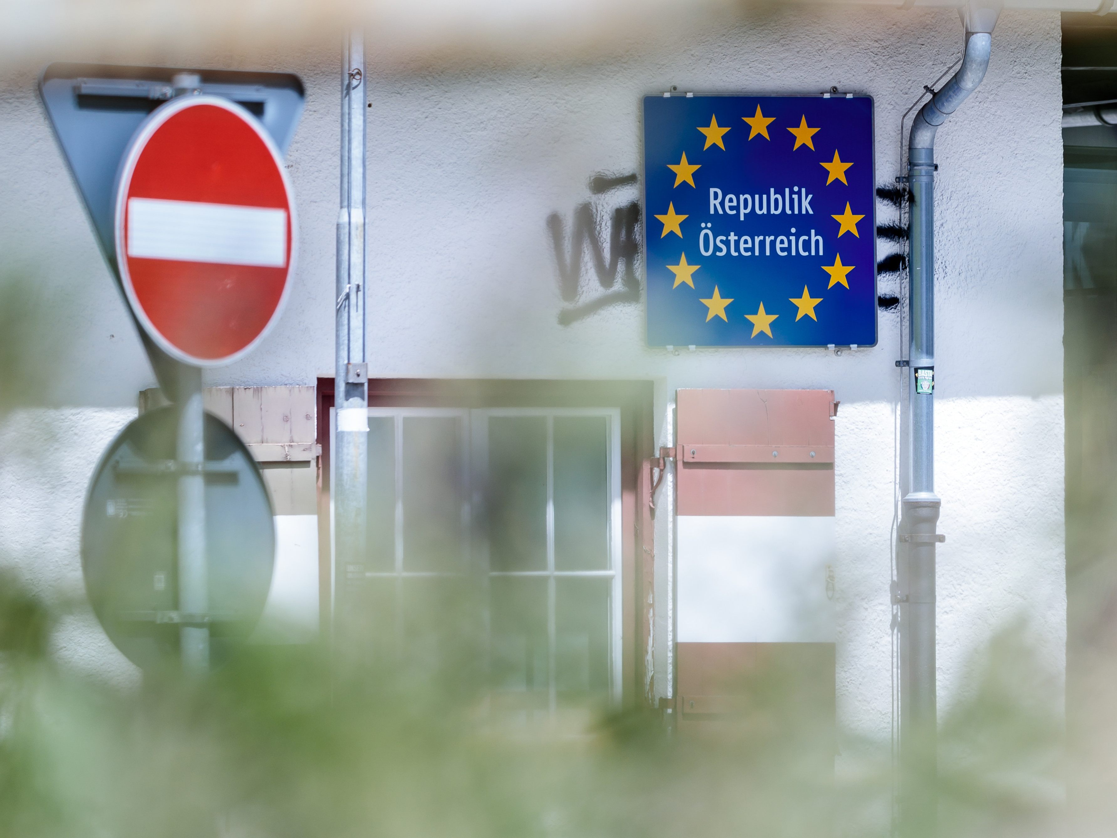 Rumänische Grenzer wiesen drei Mülltransporte ab.