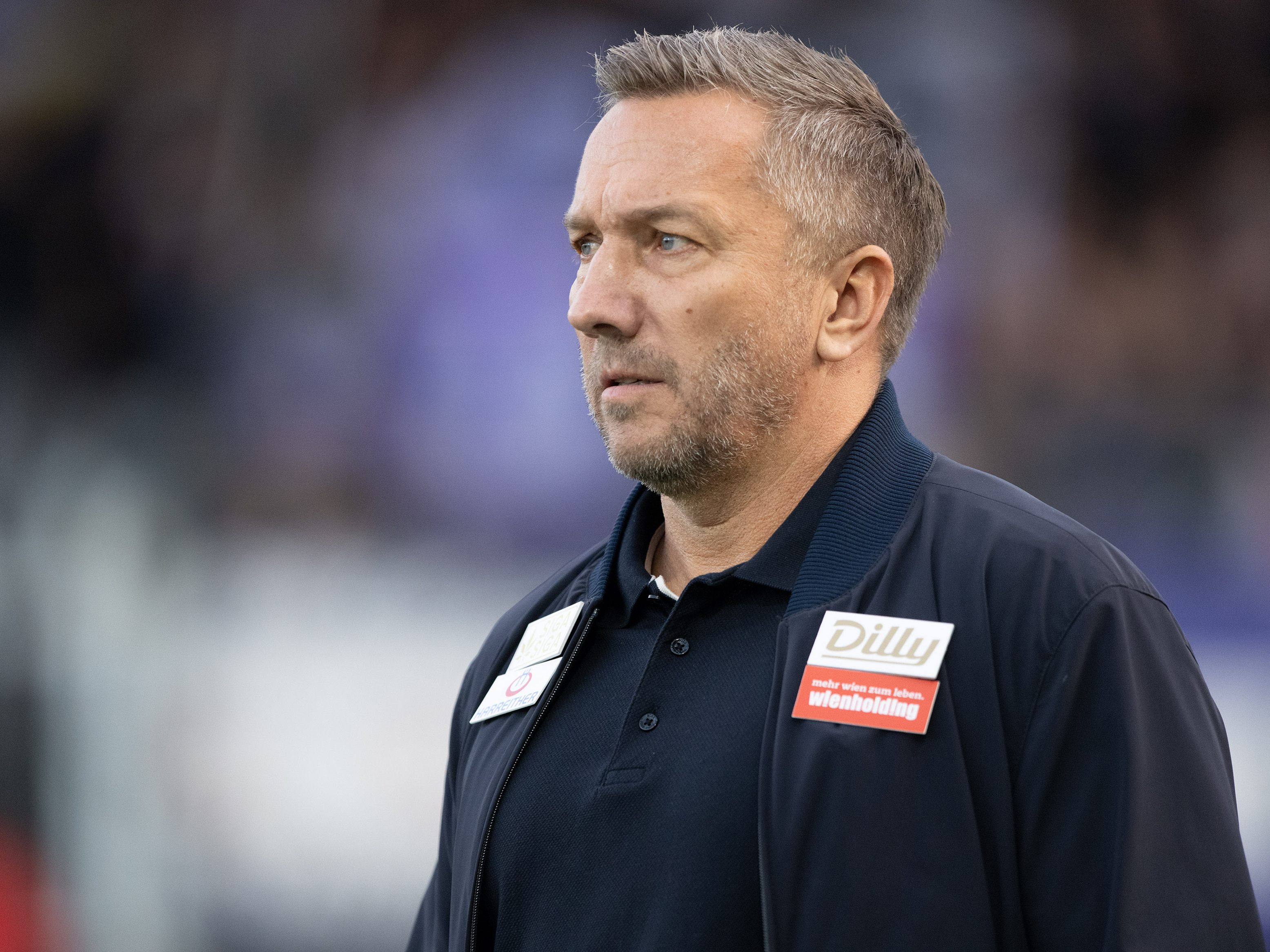 Austria Wien mit Trennung von Trainer Schmid.