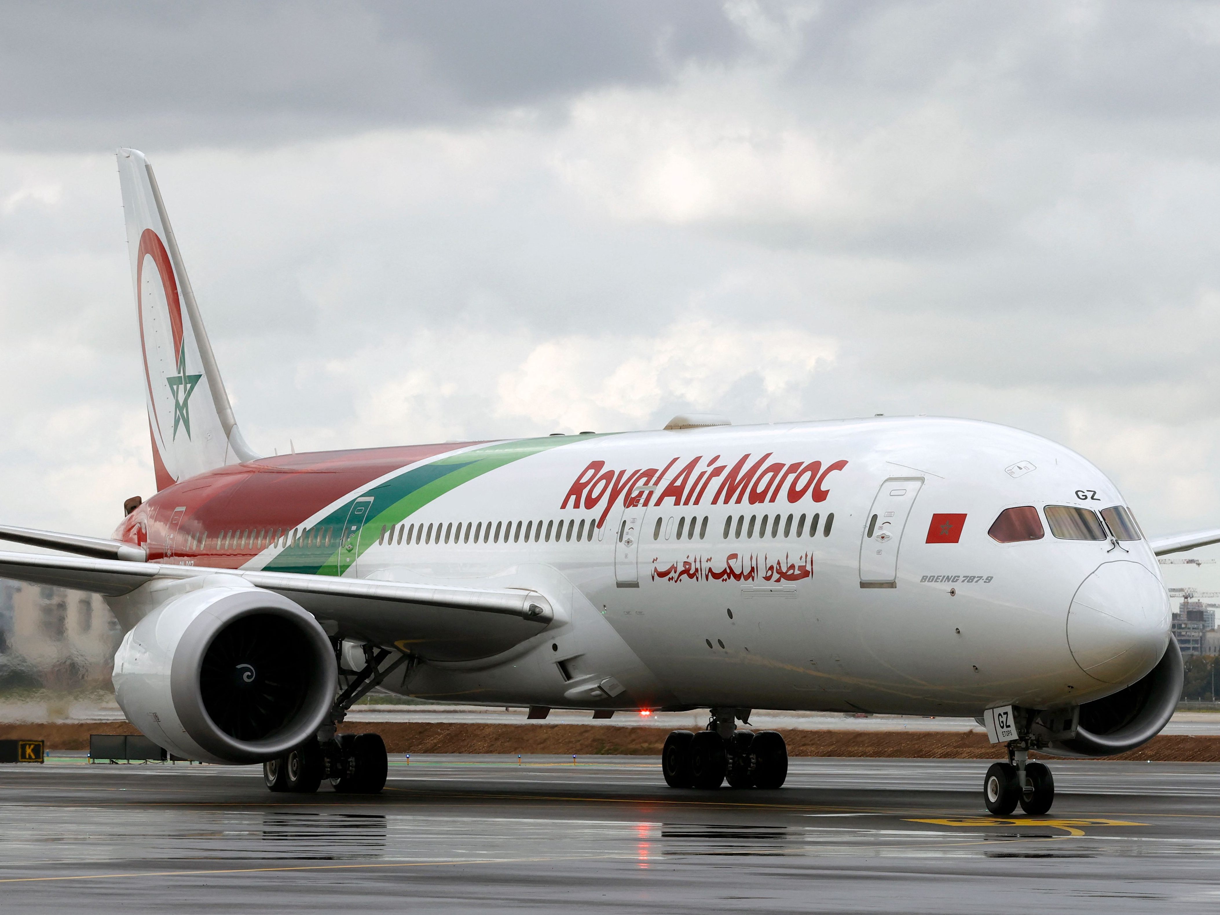 Eine marokkanische Airline sagte zahlreiche Flüge für Fans ab. Eine marokkanische Airline sagte zahlreiche Flüge für Fans ab.