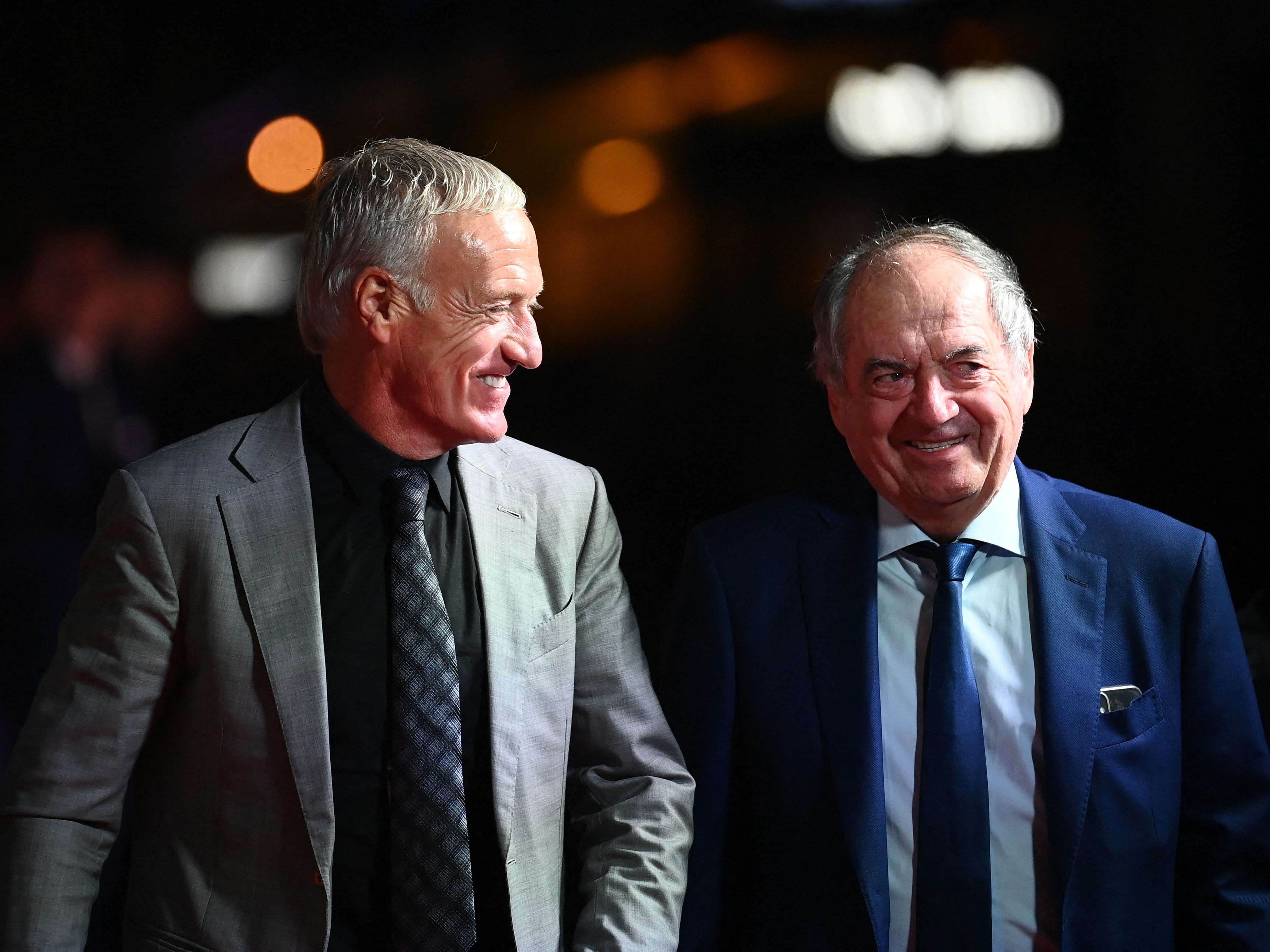 Deschamps ist schon mehrere Jahre lang Frankreich-Trainer. Im Bild ist er neben Le Graët zu sehen.