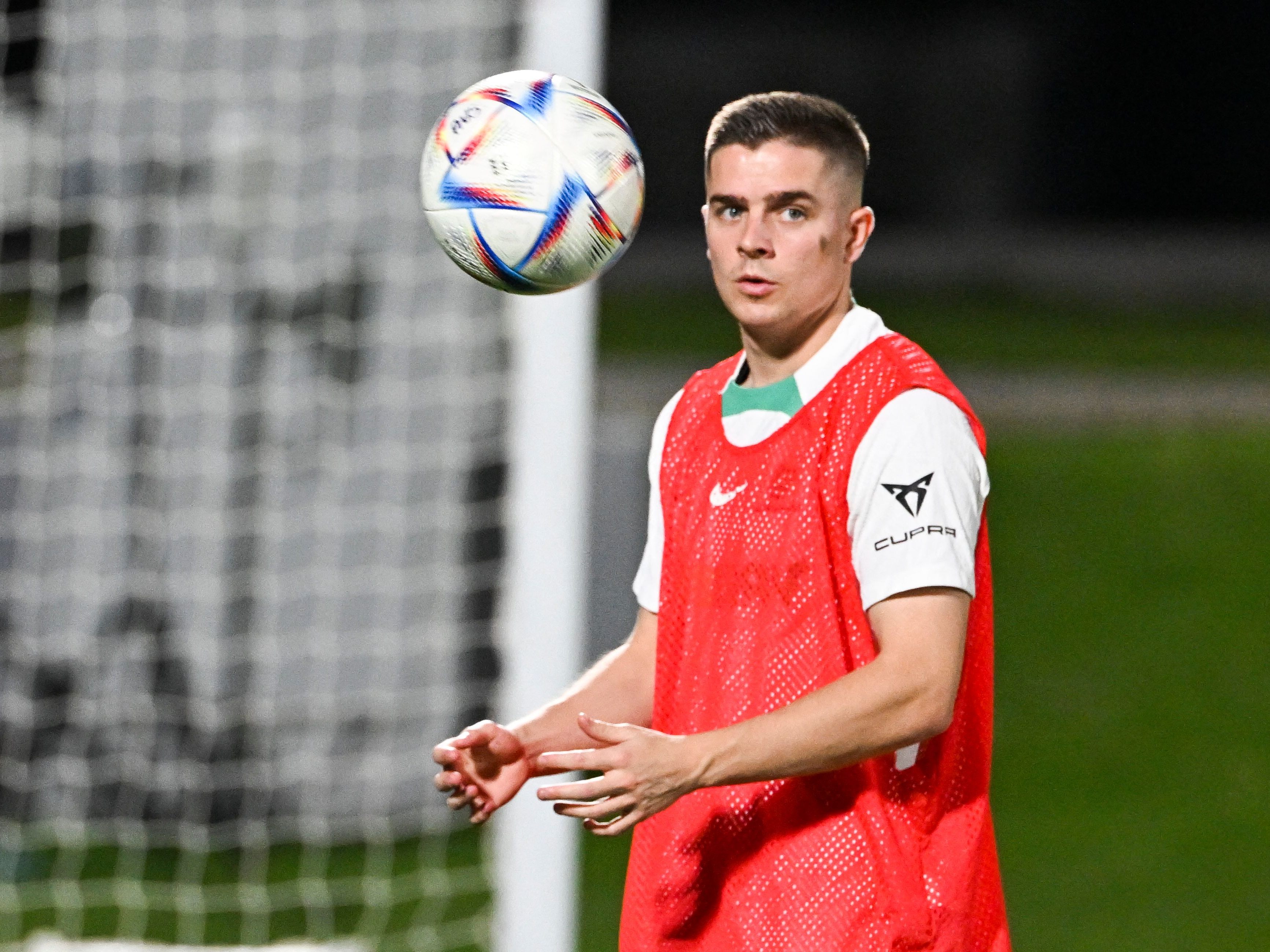 Cameron Devlin tauschte nach Australiens WM-Achtelfinale mit Messi Trikots.