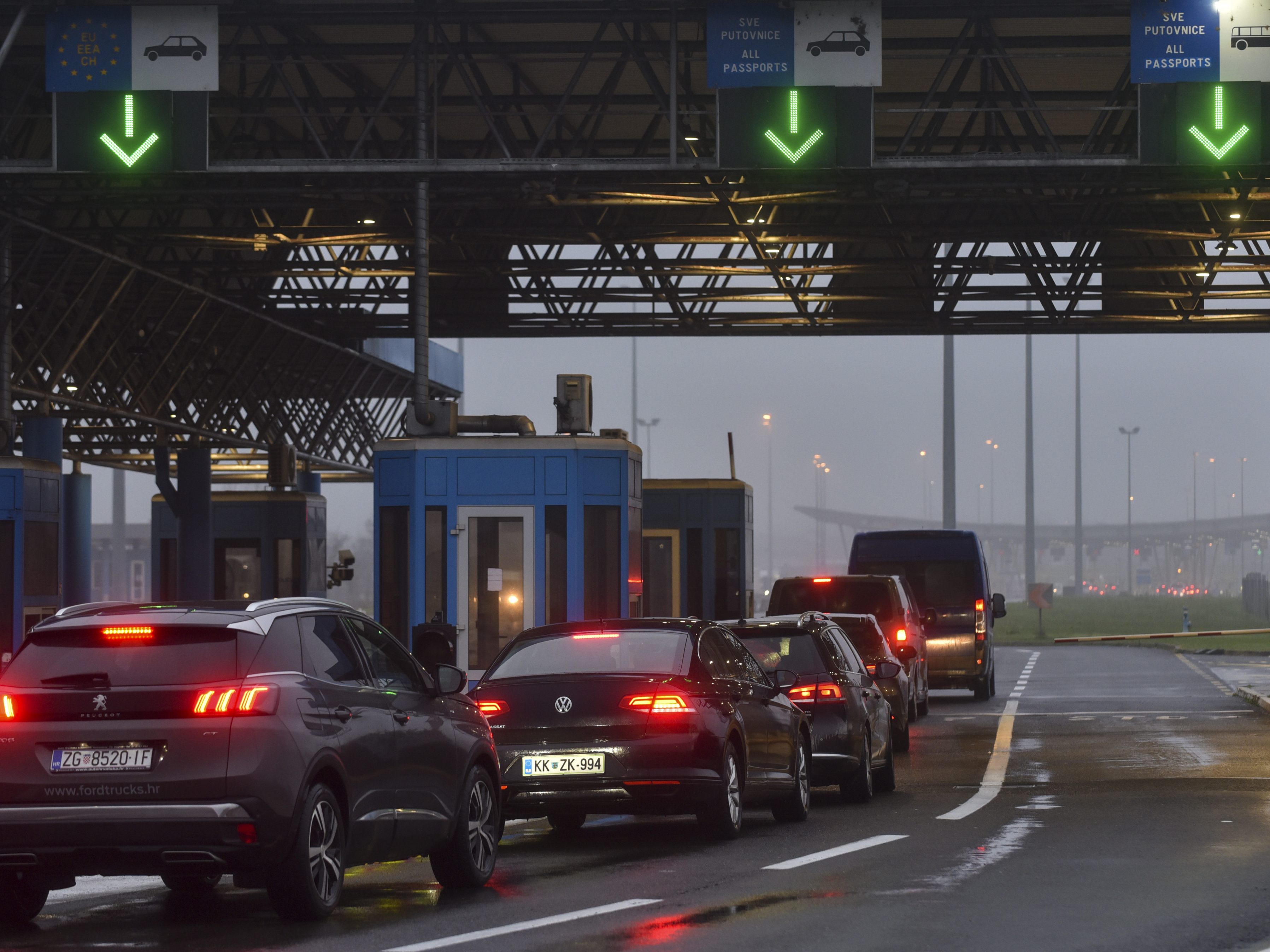 Rumäniens Parlamentspräsident fordert Nehammer zu Ja zu Schengen-Beitritt auf.