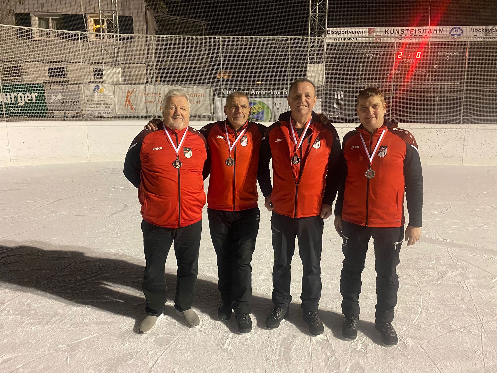(Erich Matthä, Raimund Walch, Obmann Josef Gruber, Vinzenz Zech)