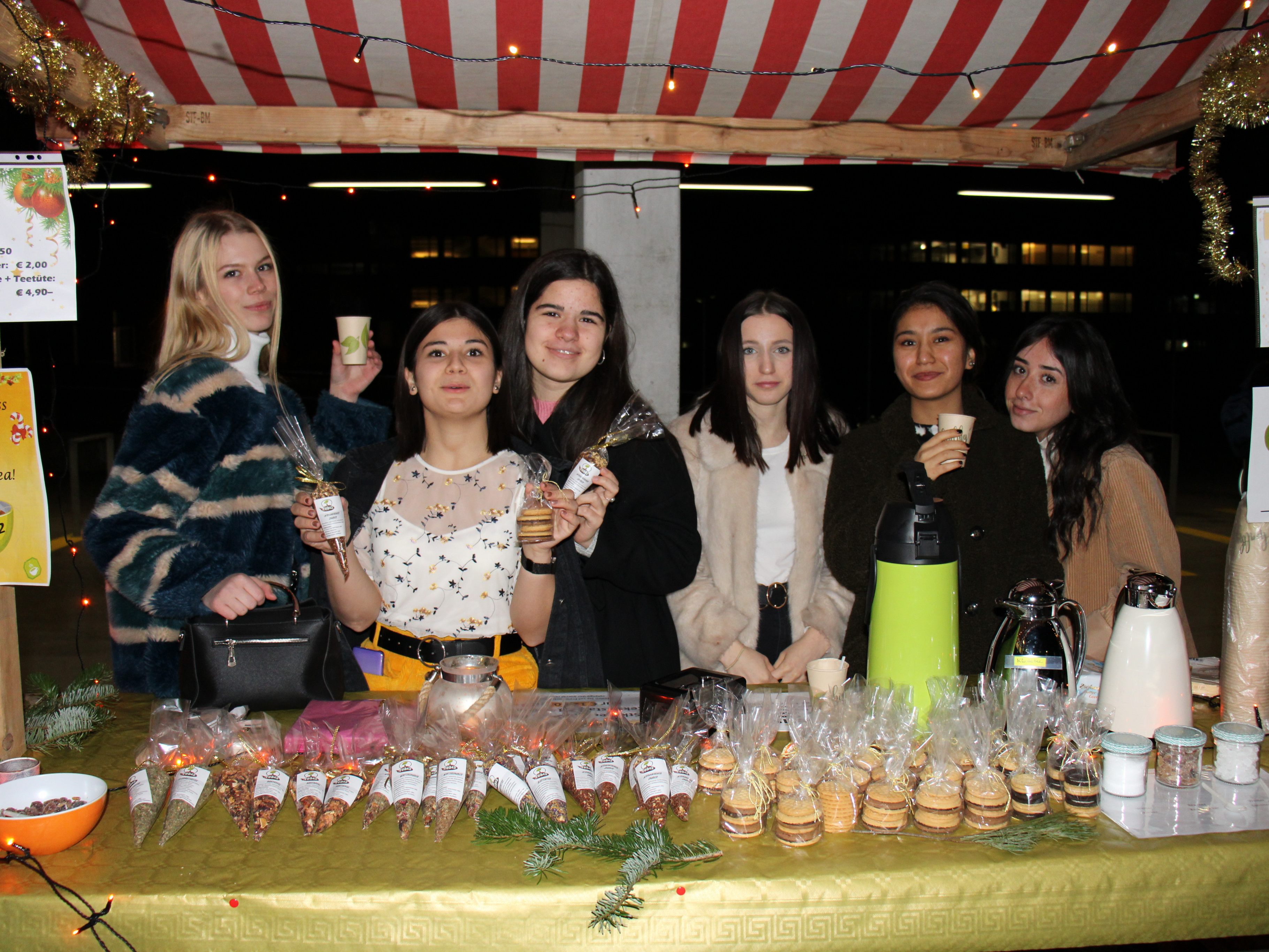 Stand am Weihnachtsmarkt 2019 Stand am Weihnachtsmarkt 2019