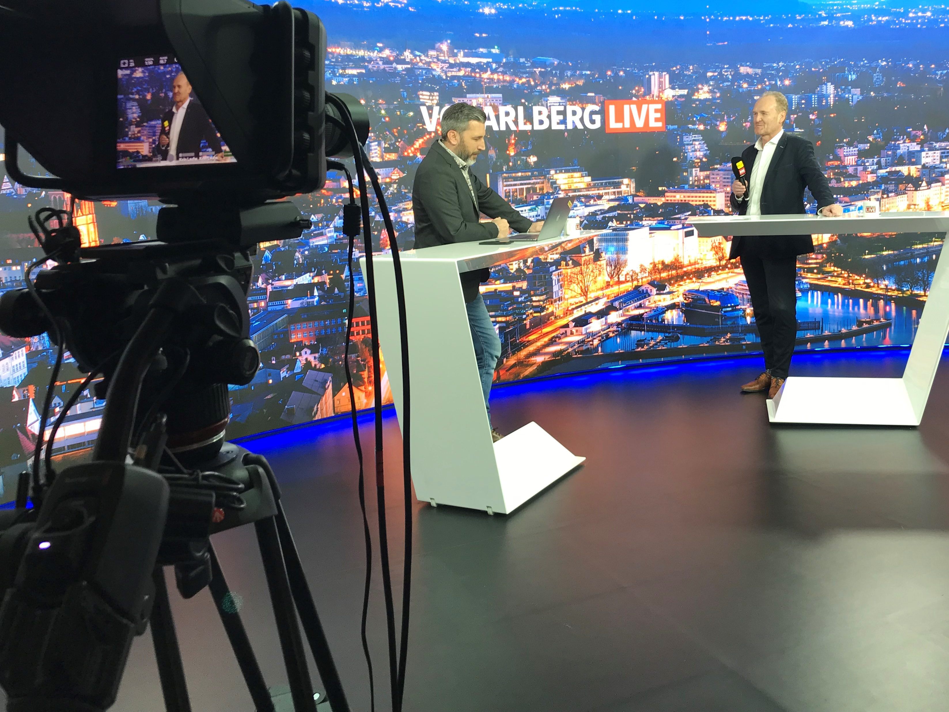 Guido Flatz bei "Vorarlberg LIVE". Guido Flatz bei "Vorarlberg LIVE".