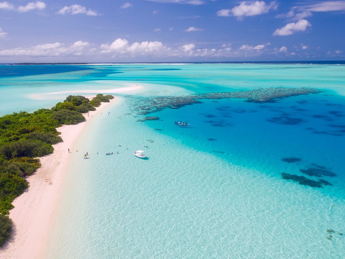 Laut dem Reisehoroskop 2023 gibt es für jedes Sternzeichen ein perfektes Urlaubsziel.