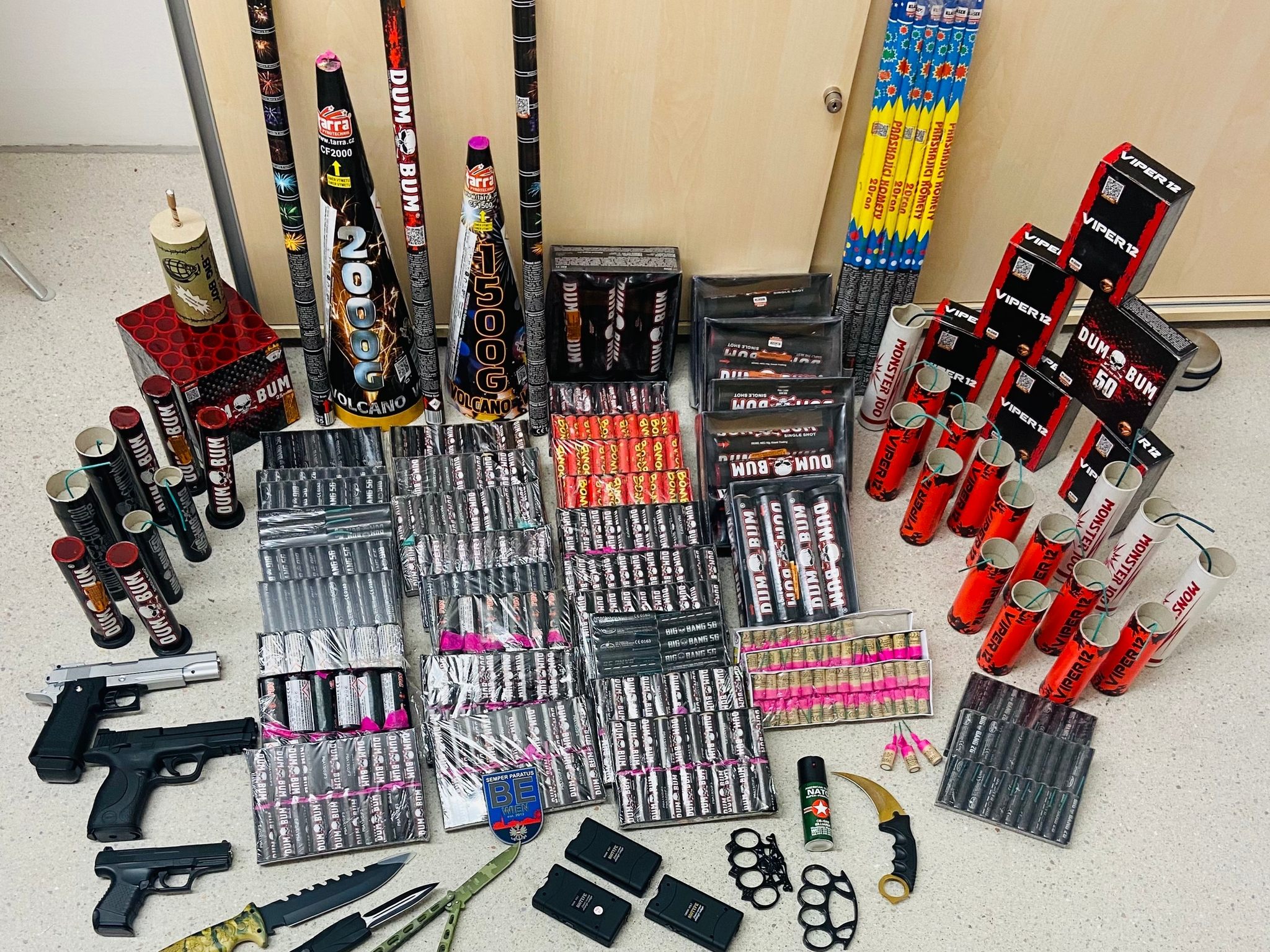 Pyro-Schwerpunktaktionen in Wien-Floridsdorf und Ottakring.