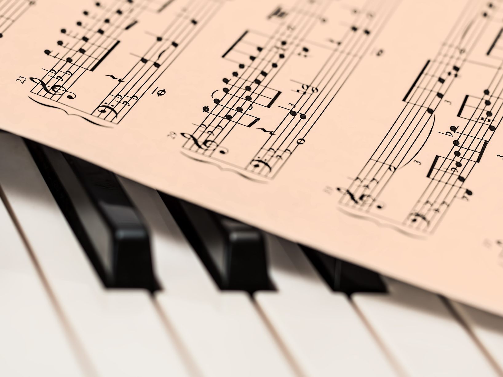 Nach Vorwürfen gegen einen Musikschuldirektor in NÖ gab es nun weitere Anschuldigungen. Nach Vorwürfen gegen einen Musikschuldirektor in NÖ gab es nun weitere Anschuldigungen.