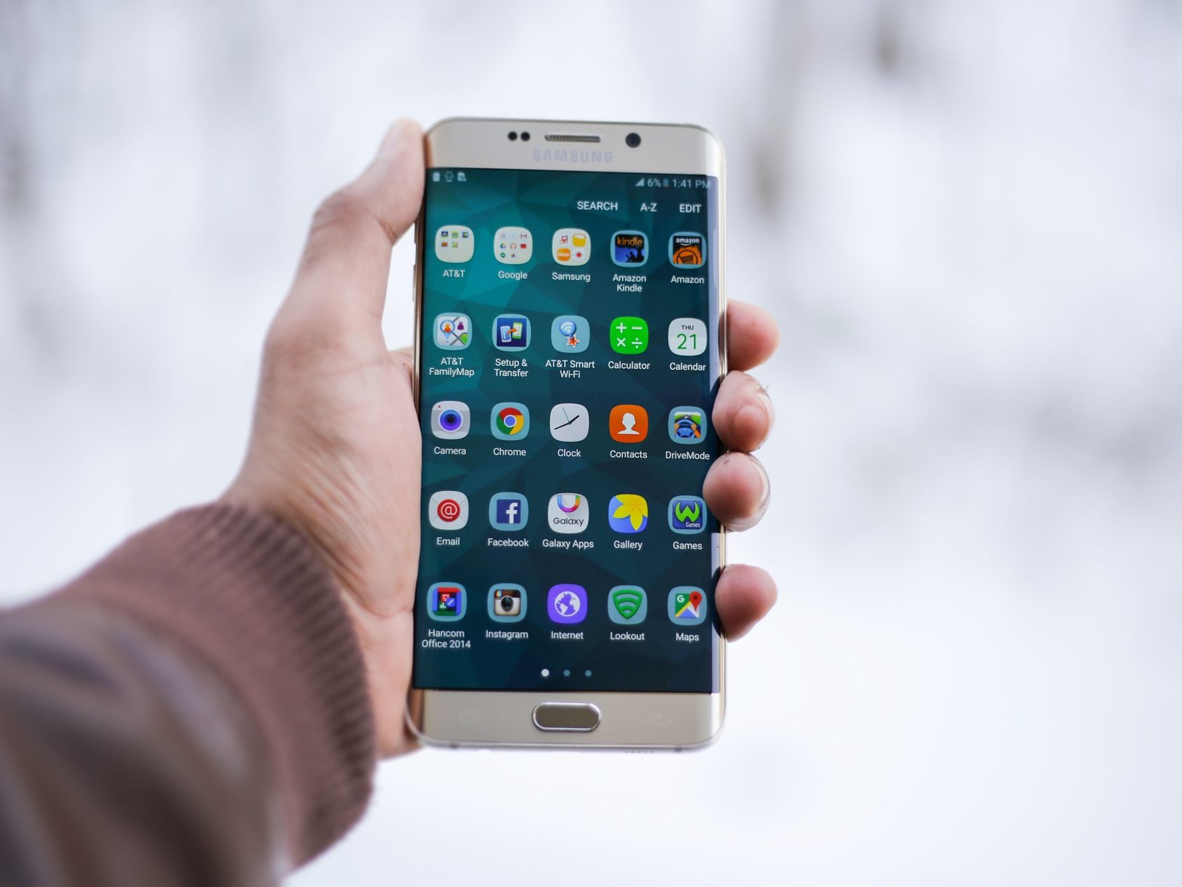 Zahlung mit dem Smartphone ist in Österreich auf dem Vormarsch. Zahlung mit dem Smartphone ist in Österreich auf dem Vormarsch.